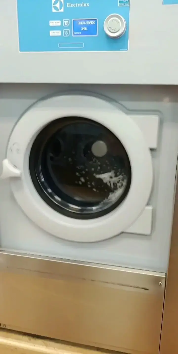 Eco Laundry Chula Vista thumbnail 18