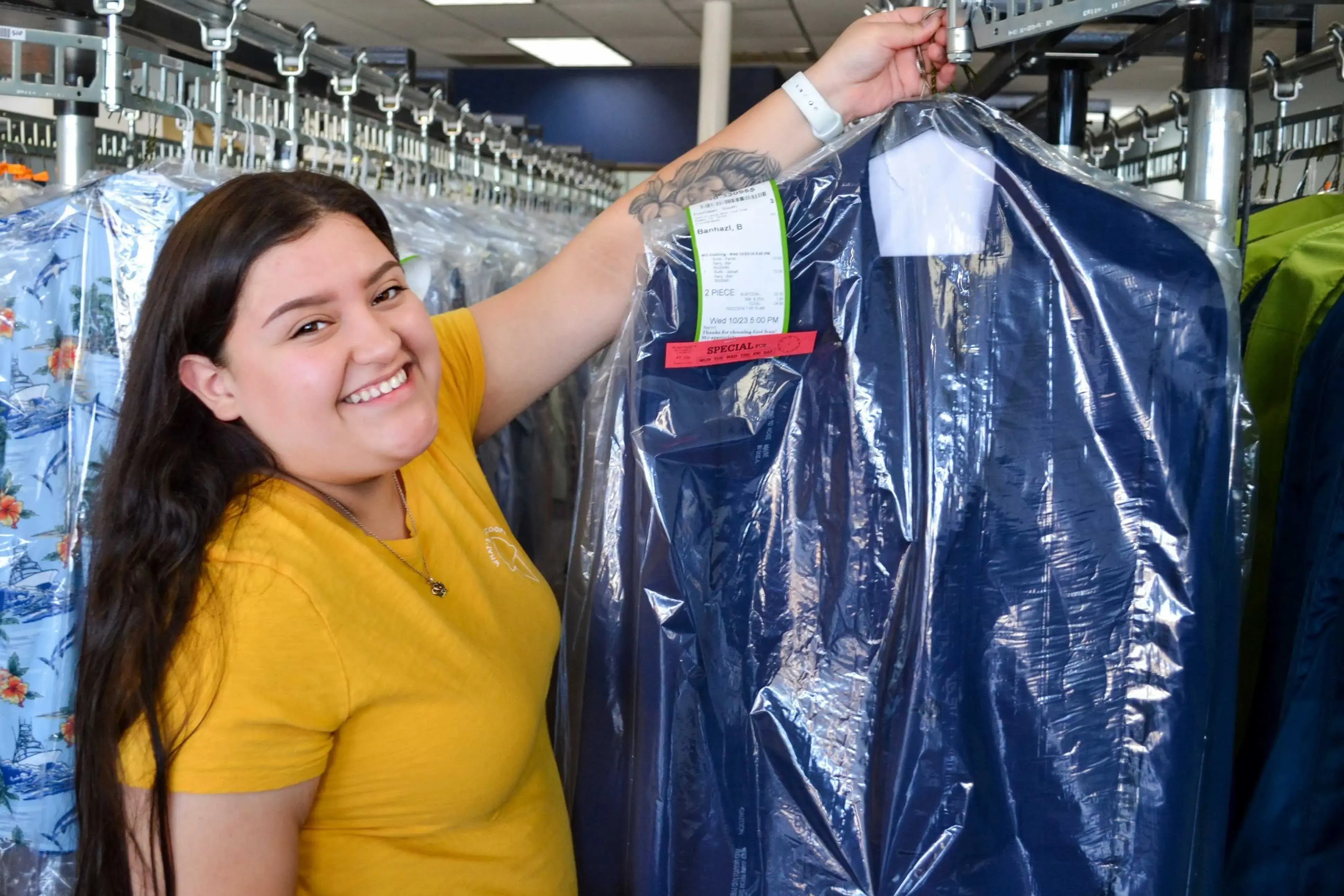 EcoClean Green Dry Cleaner & Laundry thumbnail 4