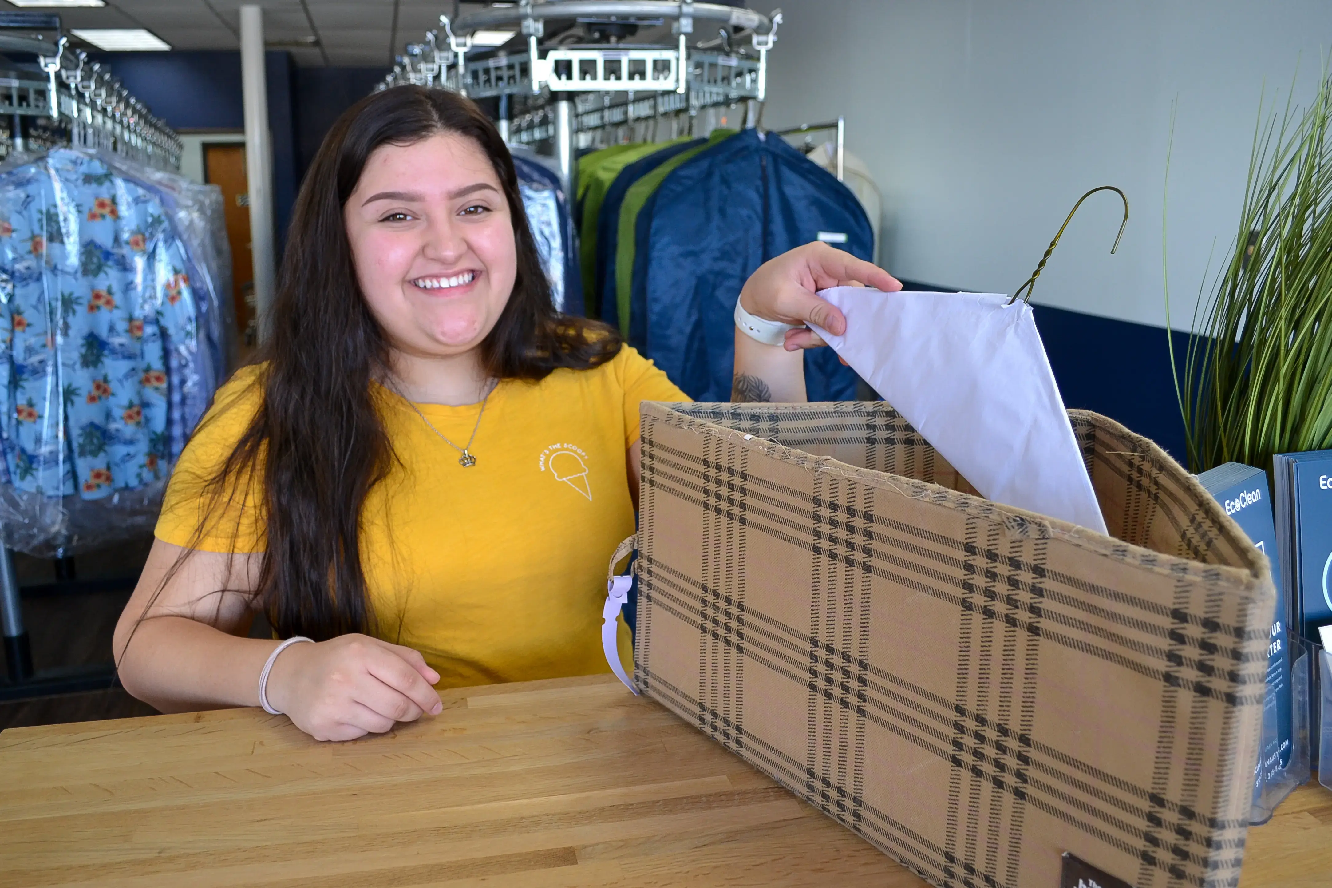 EcoClean Green Dry Cleaner & Laundry thumbnail 6