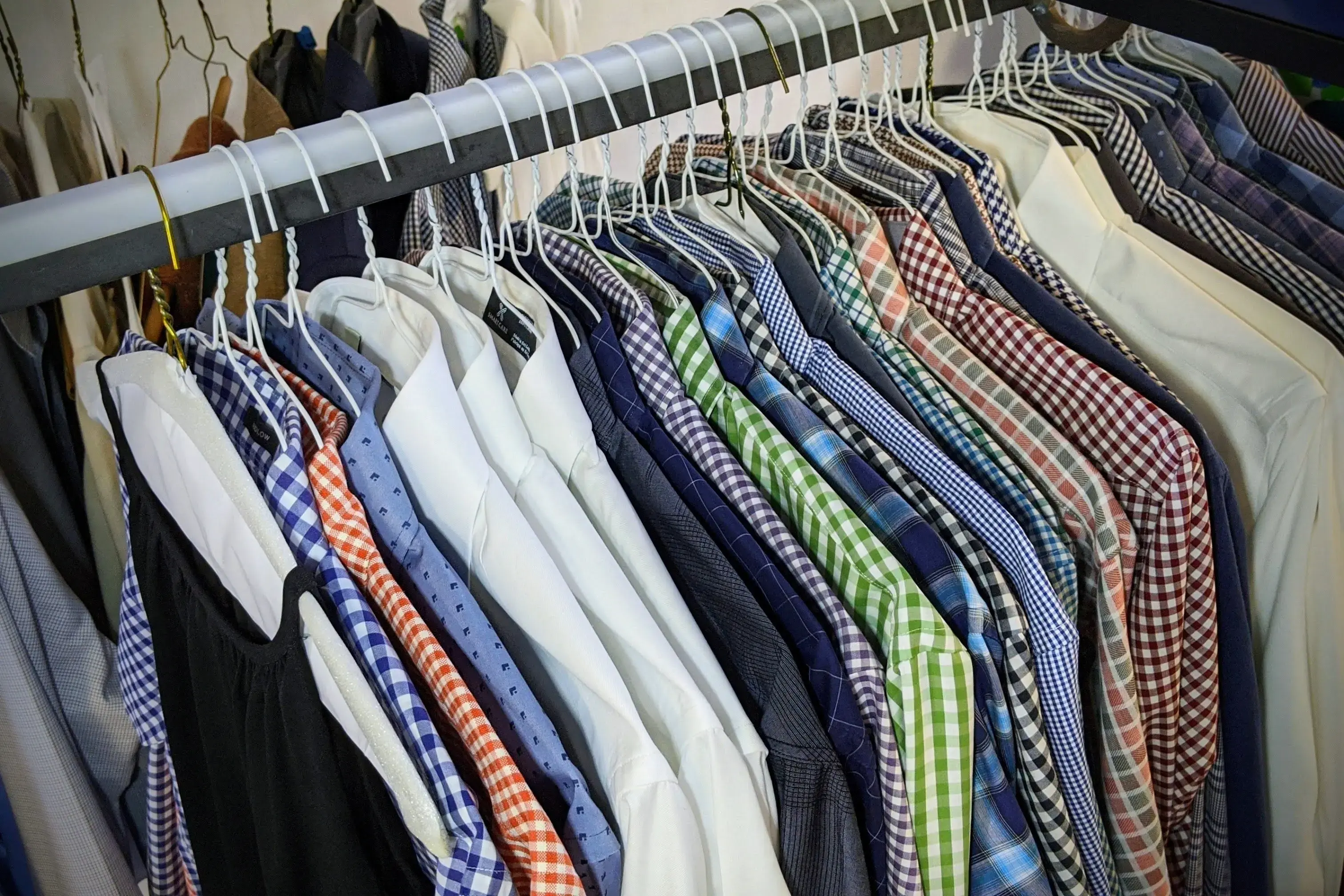 EcoClean Green Dry Cleaner & Laundry - Image 2