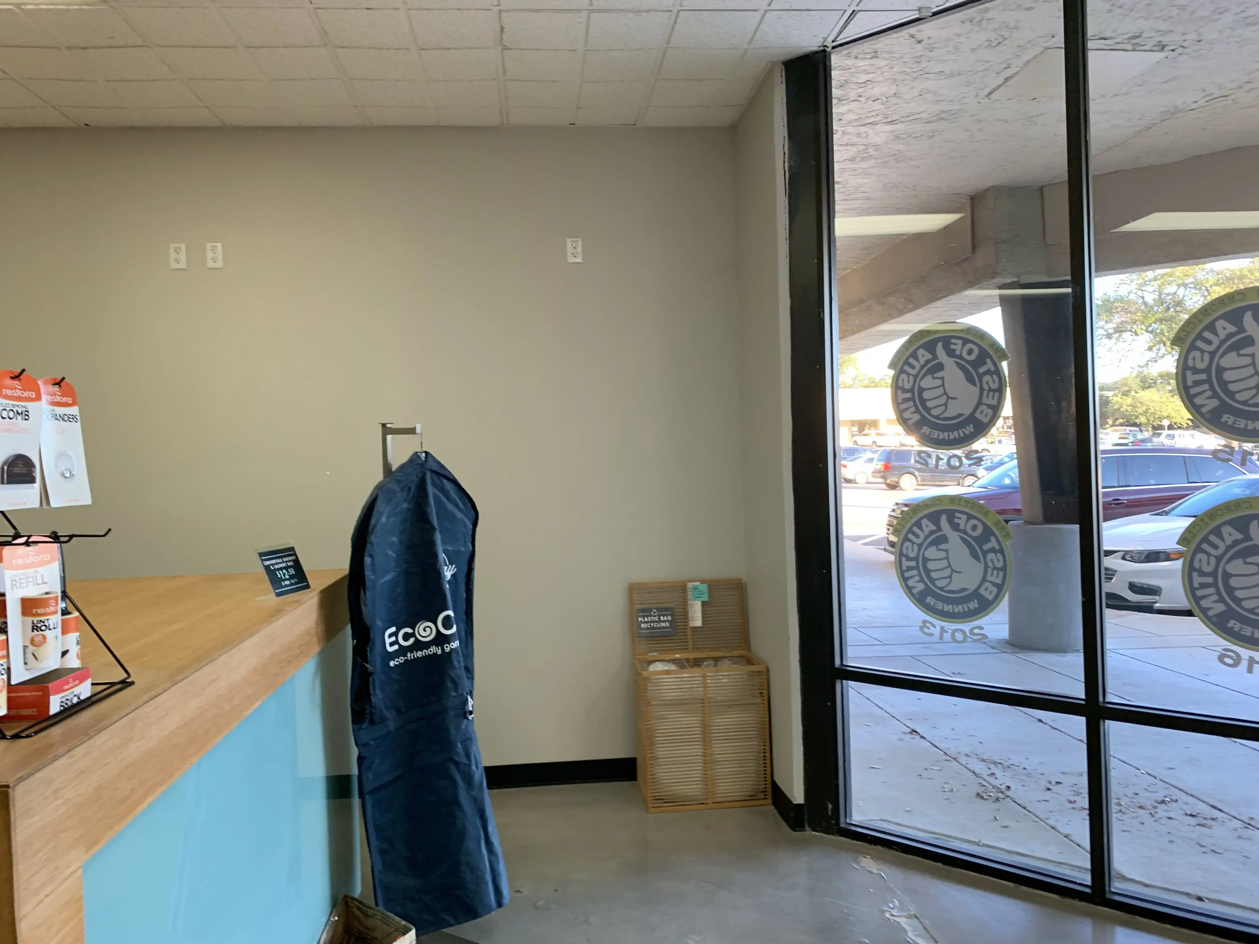 EcoClean Green Dry Cleaner & Laundry thumbnail 17