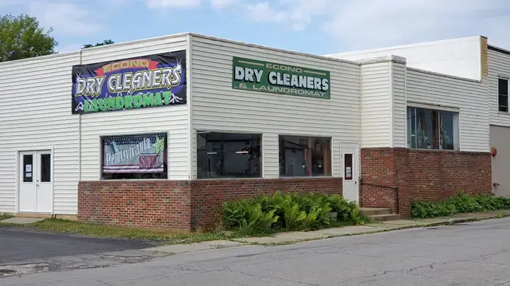 Econ-O-Cleaners & Laundromat thumbnail 1