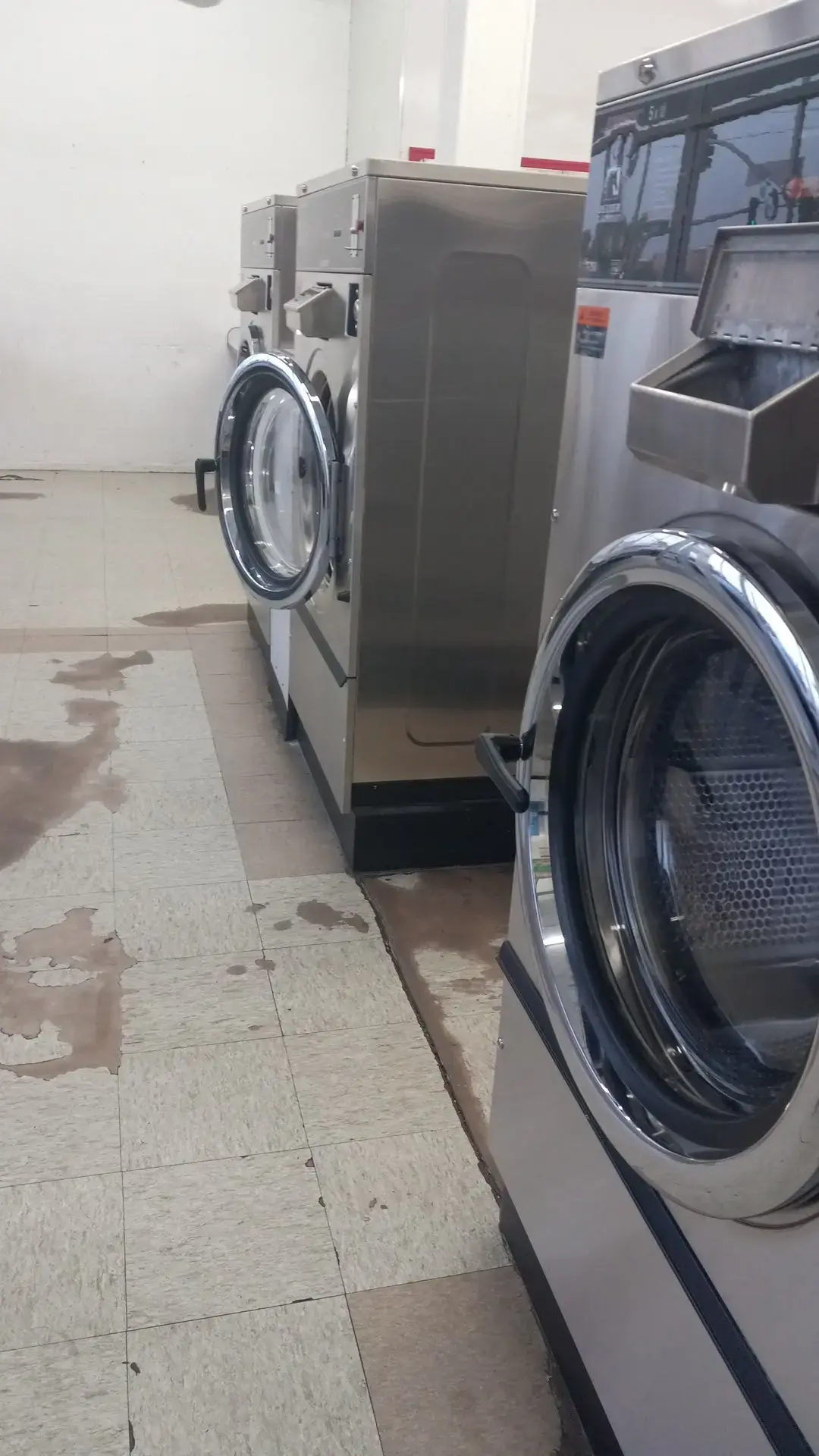 ECONO WASH - Image 15