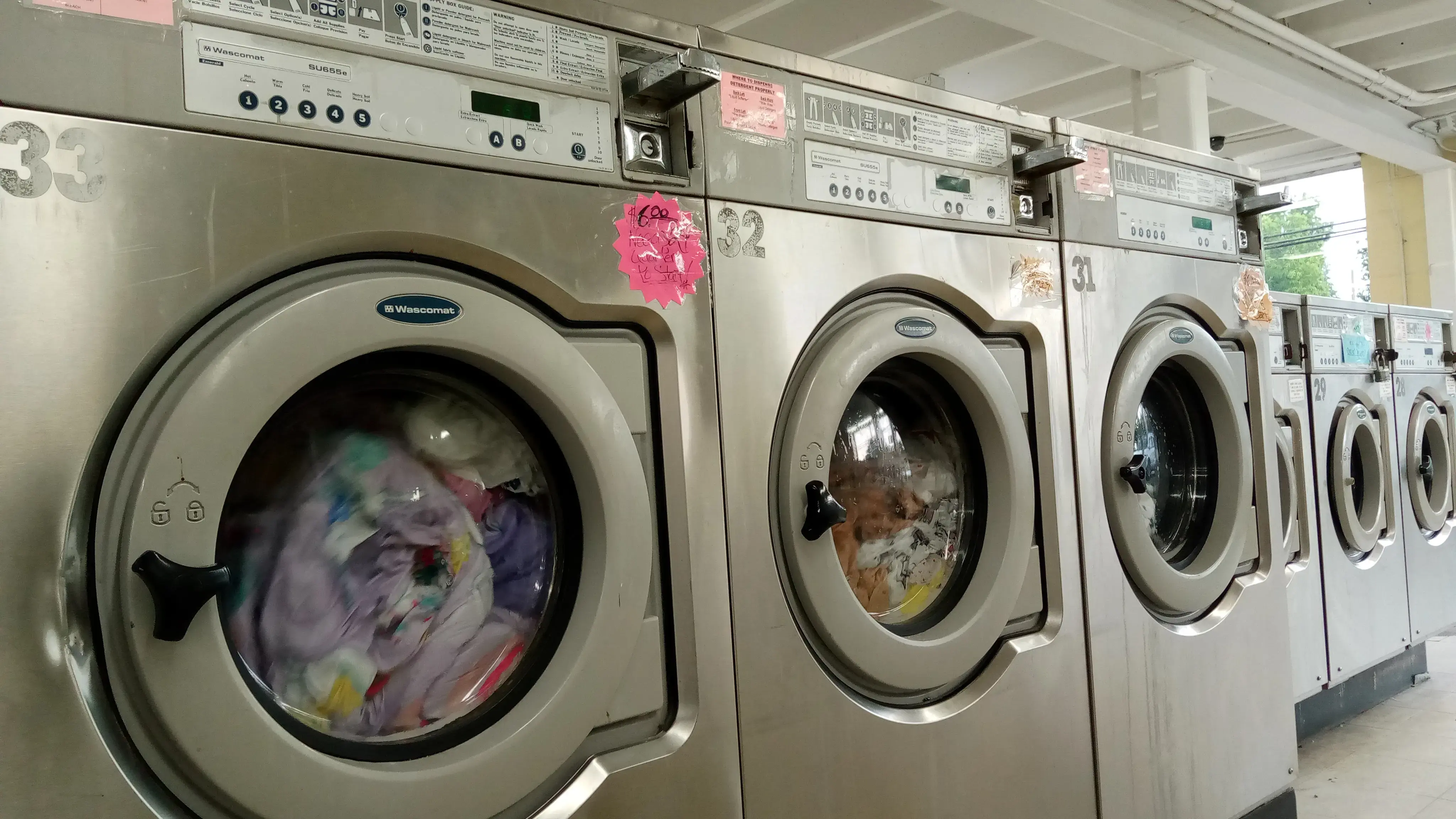 Economy Cleaners Coin Laundry thumbnail 20