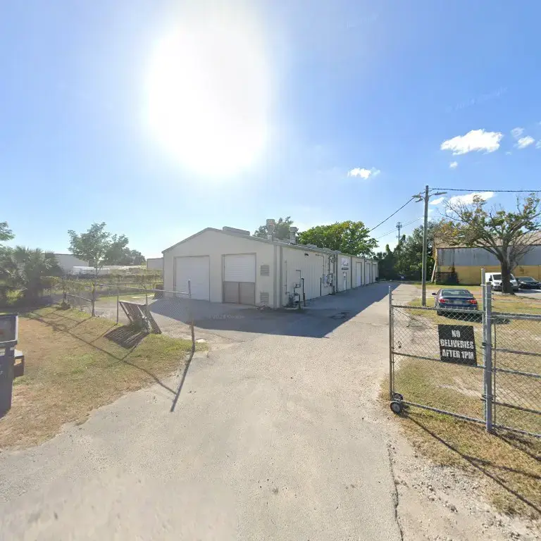 Eddie's Custom Cleaners location