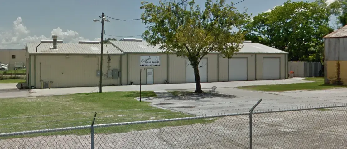 Eddie's Custom Cleaners - Image 2