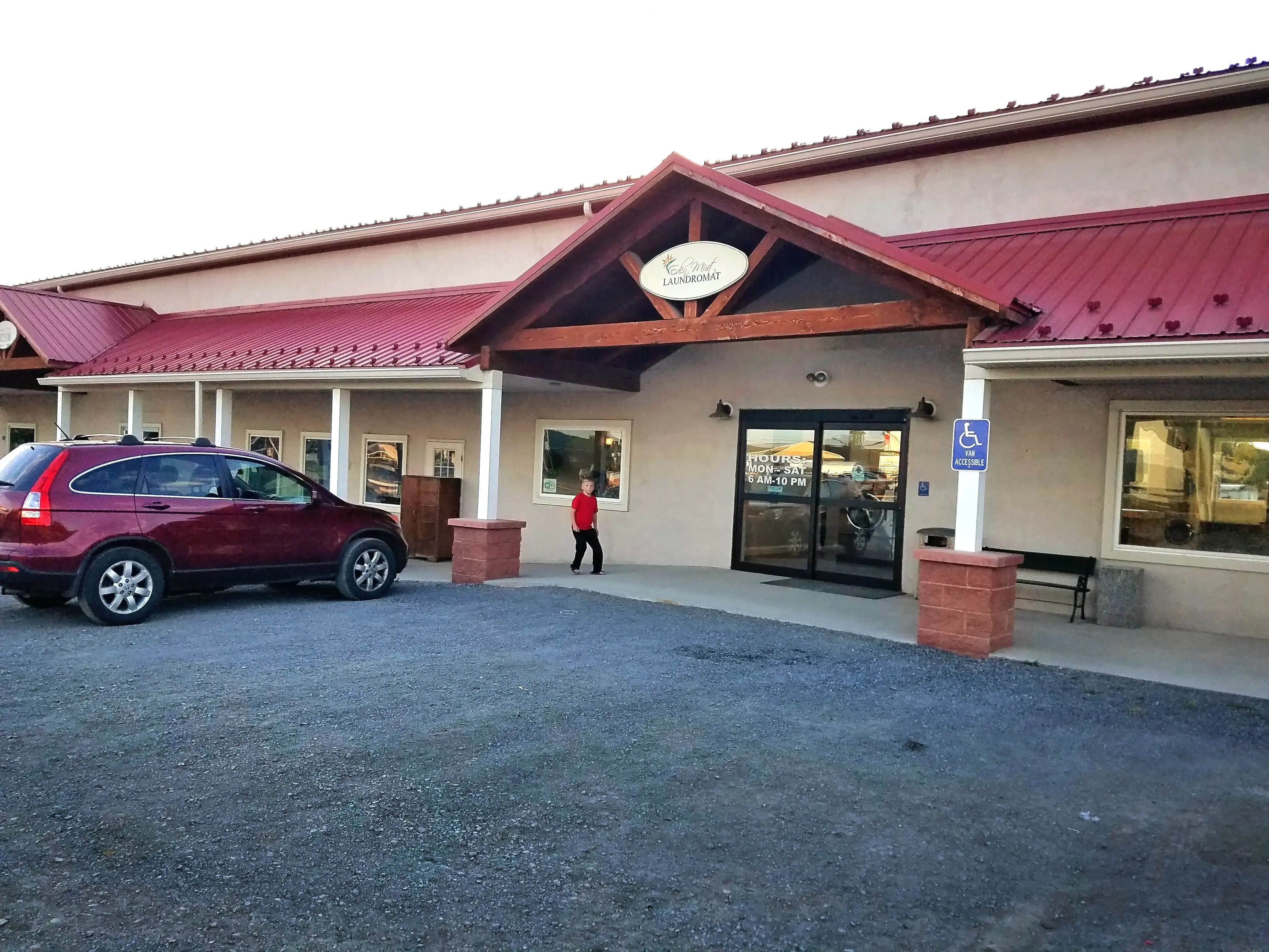 Eden Mist Laundromat - Image 3