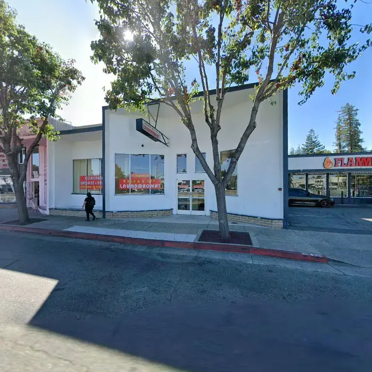 Edgewood Wash & Dry thumbnail 12