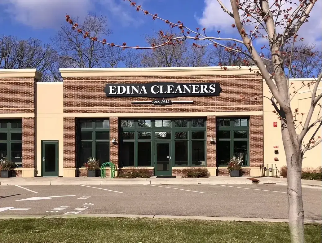 Edina Cleaners & Launderers thumbnail 3