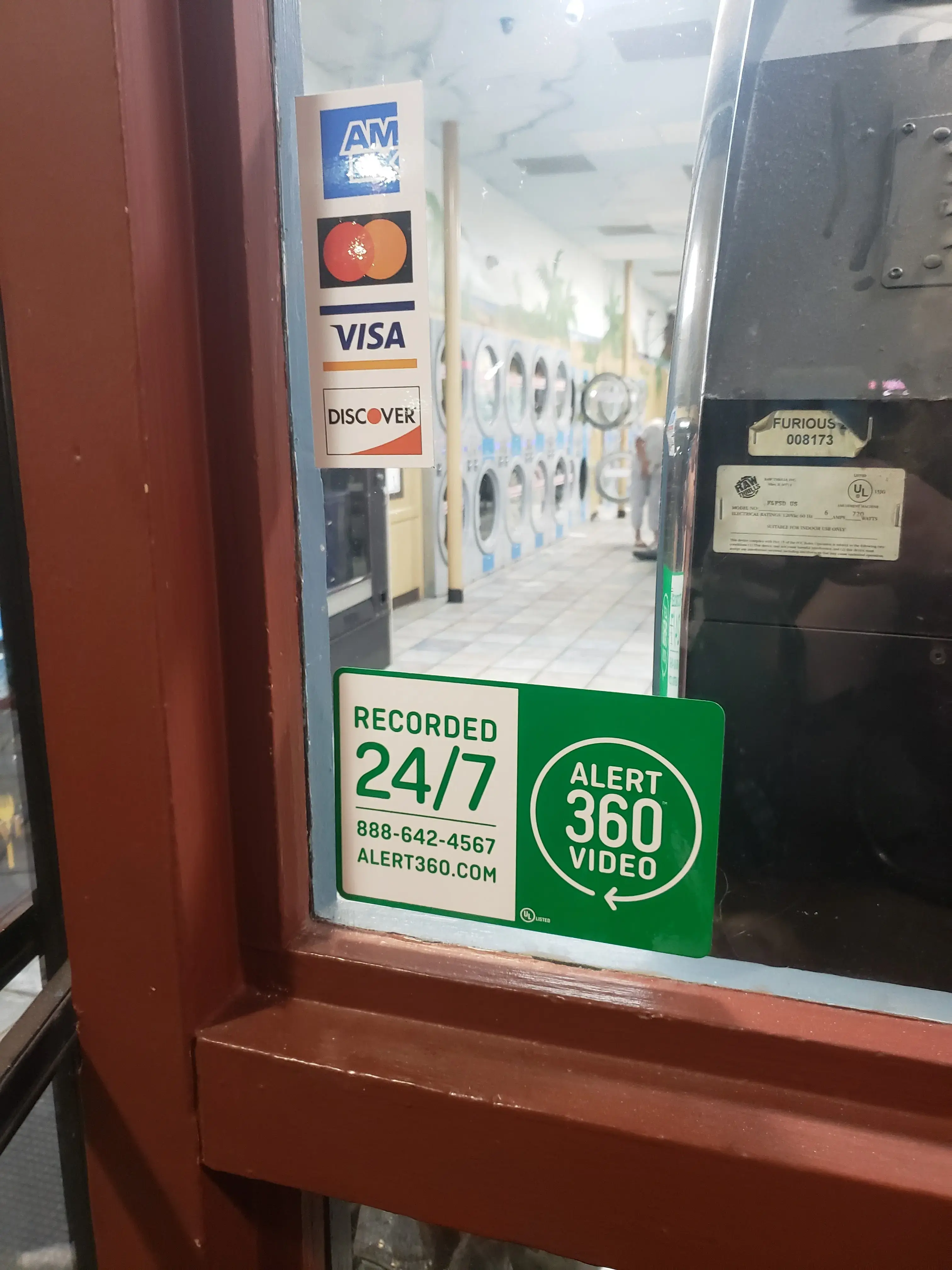 El Cajon Eco Laundry thumbnail 19