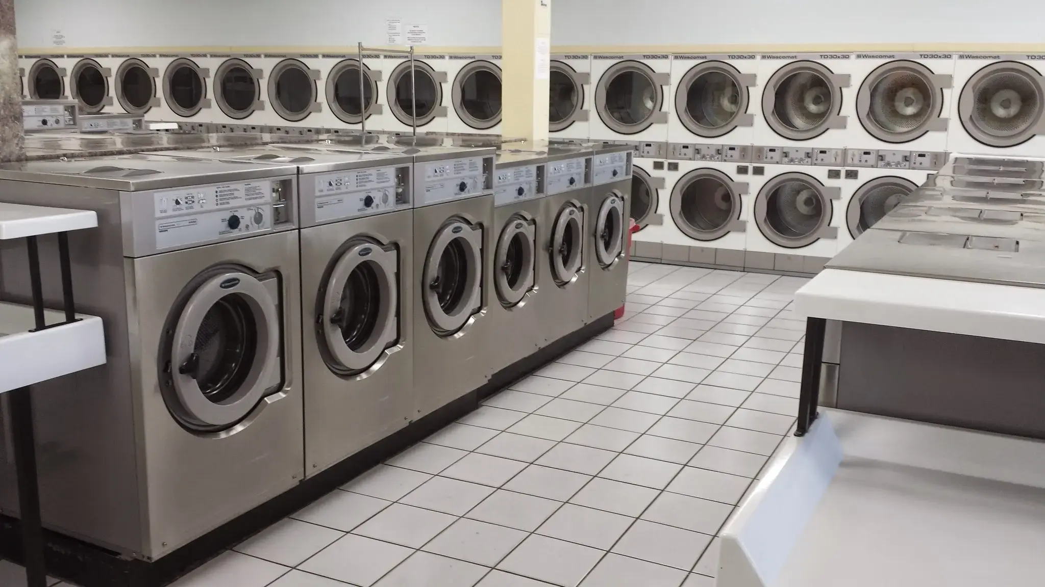 El Gran Laundromat thumbnail 11