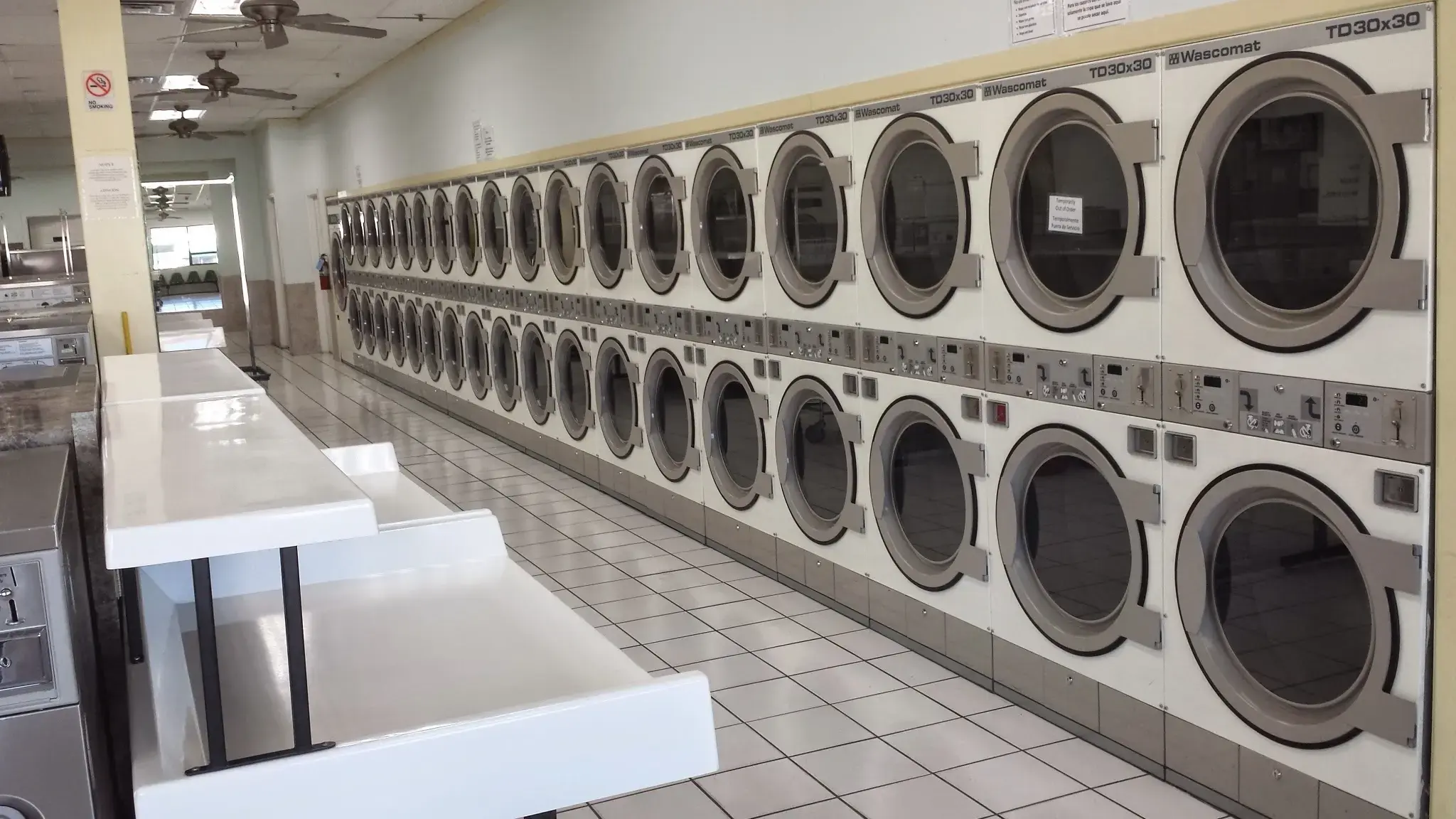 El Gran Laundromat thumbnail 9