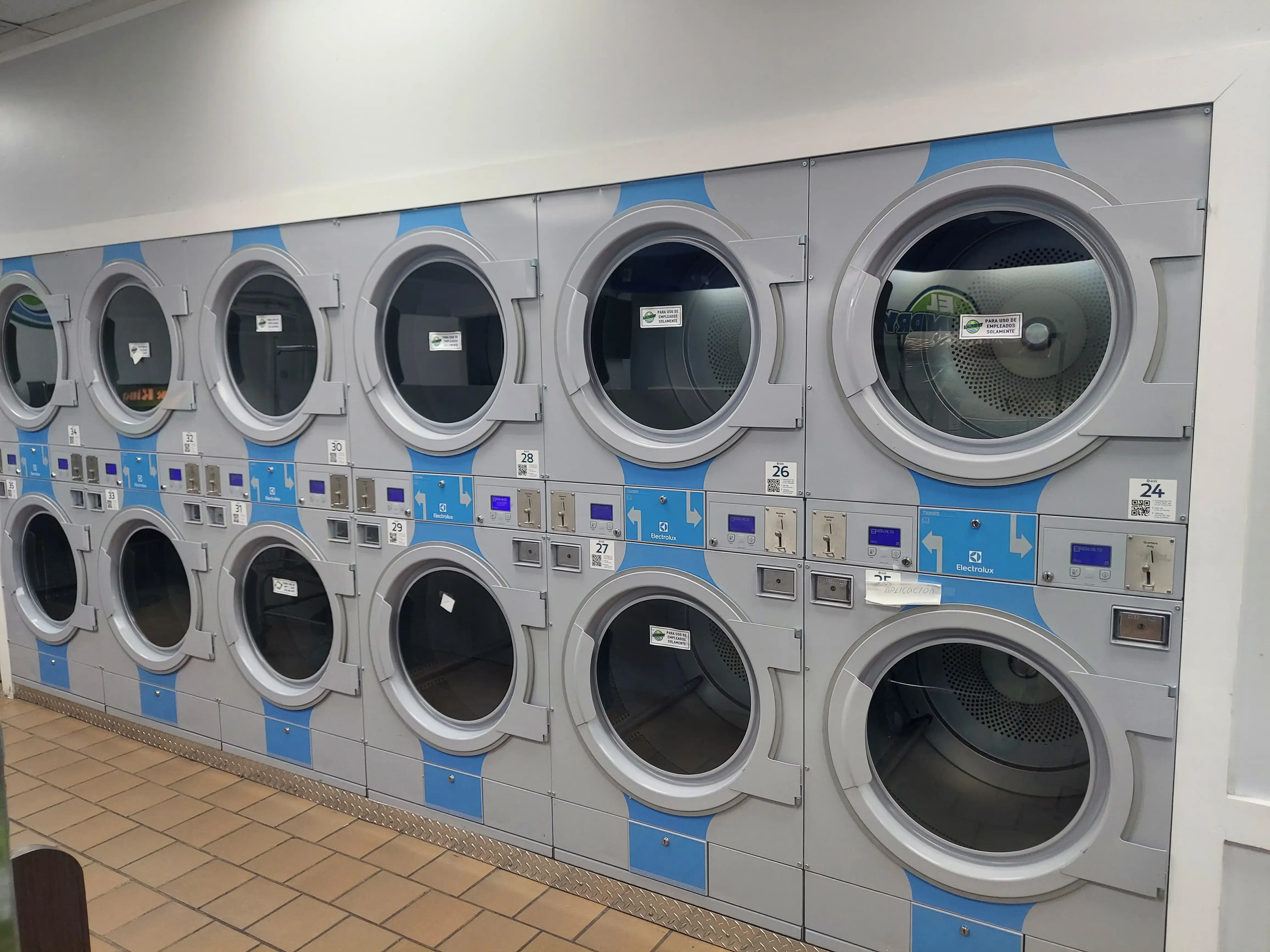 El Laundry thumbnail 17
