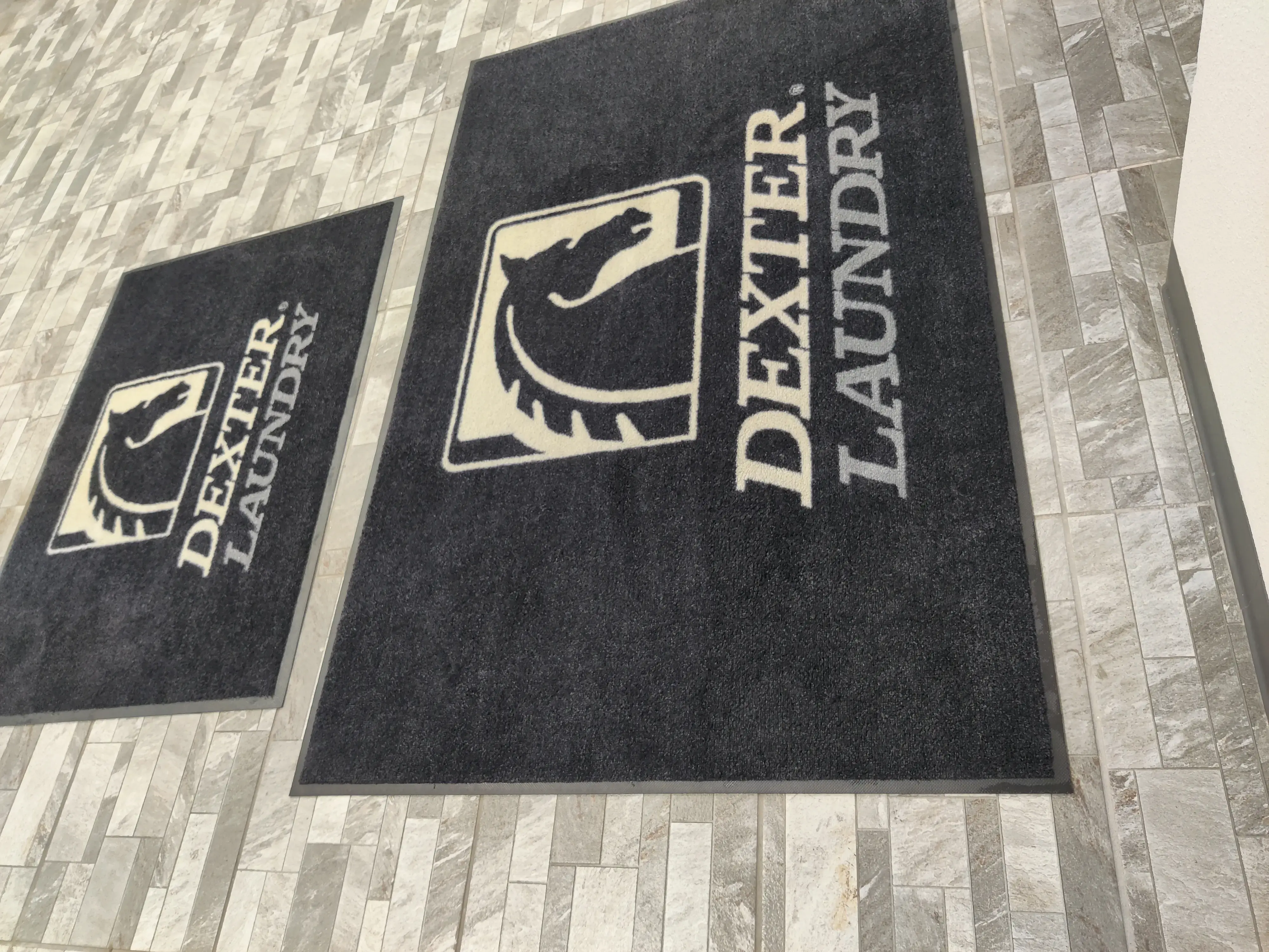 El Paso Coin Laundry and Wash Dry Fold Drop Off Service - Image 19