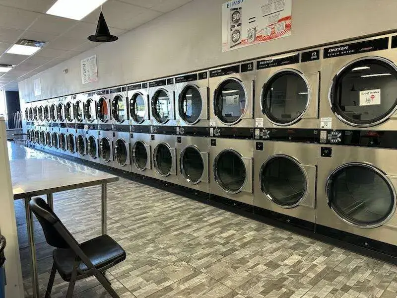 El Paso Coin Laundry and Wash Dry Fold Drop Off Service thumbnail 3