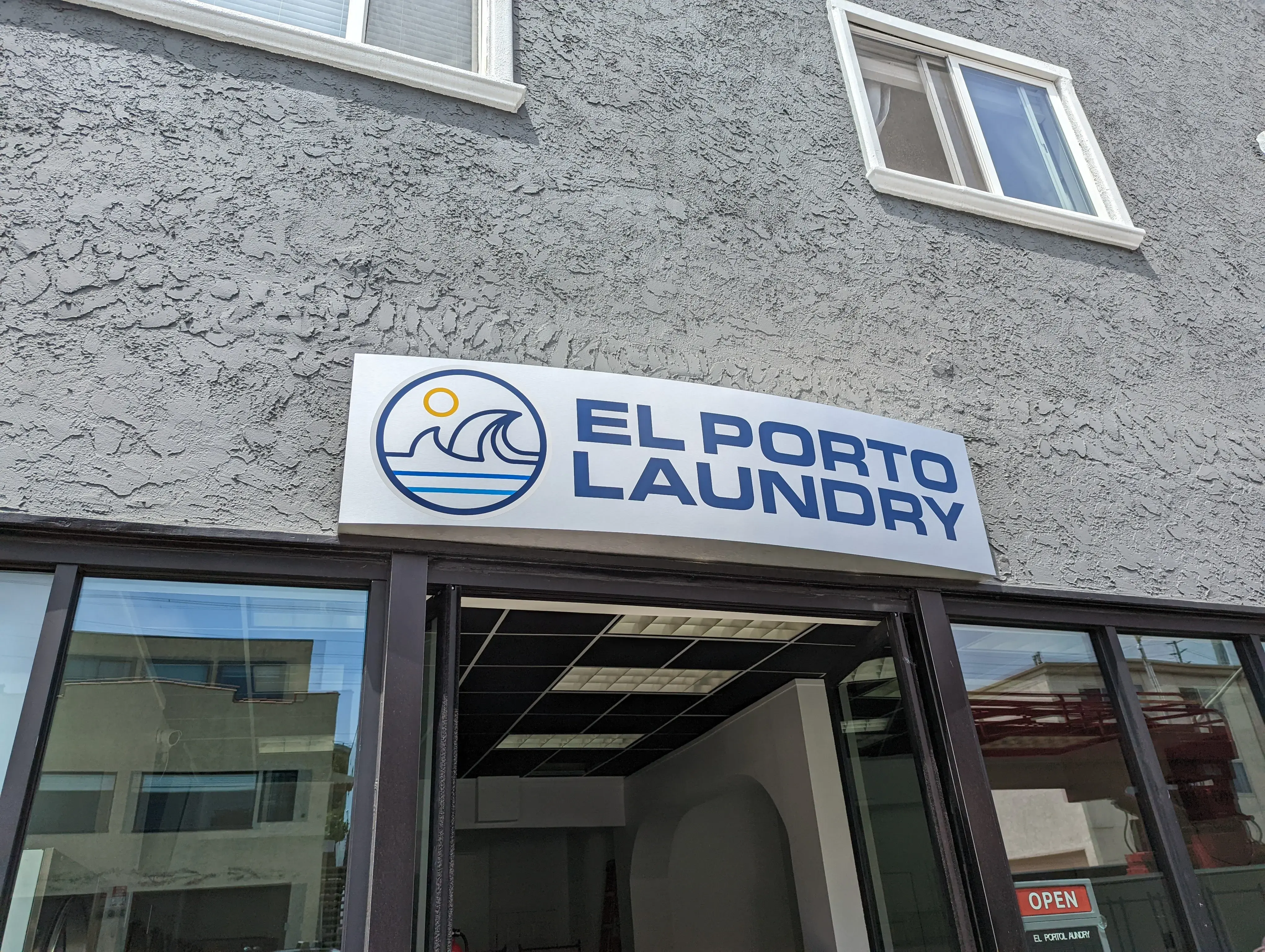 El Porto Laundry - Image 6