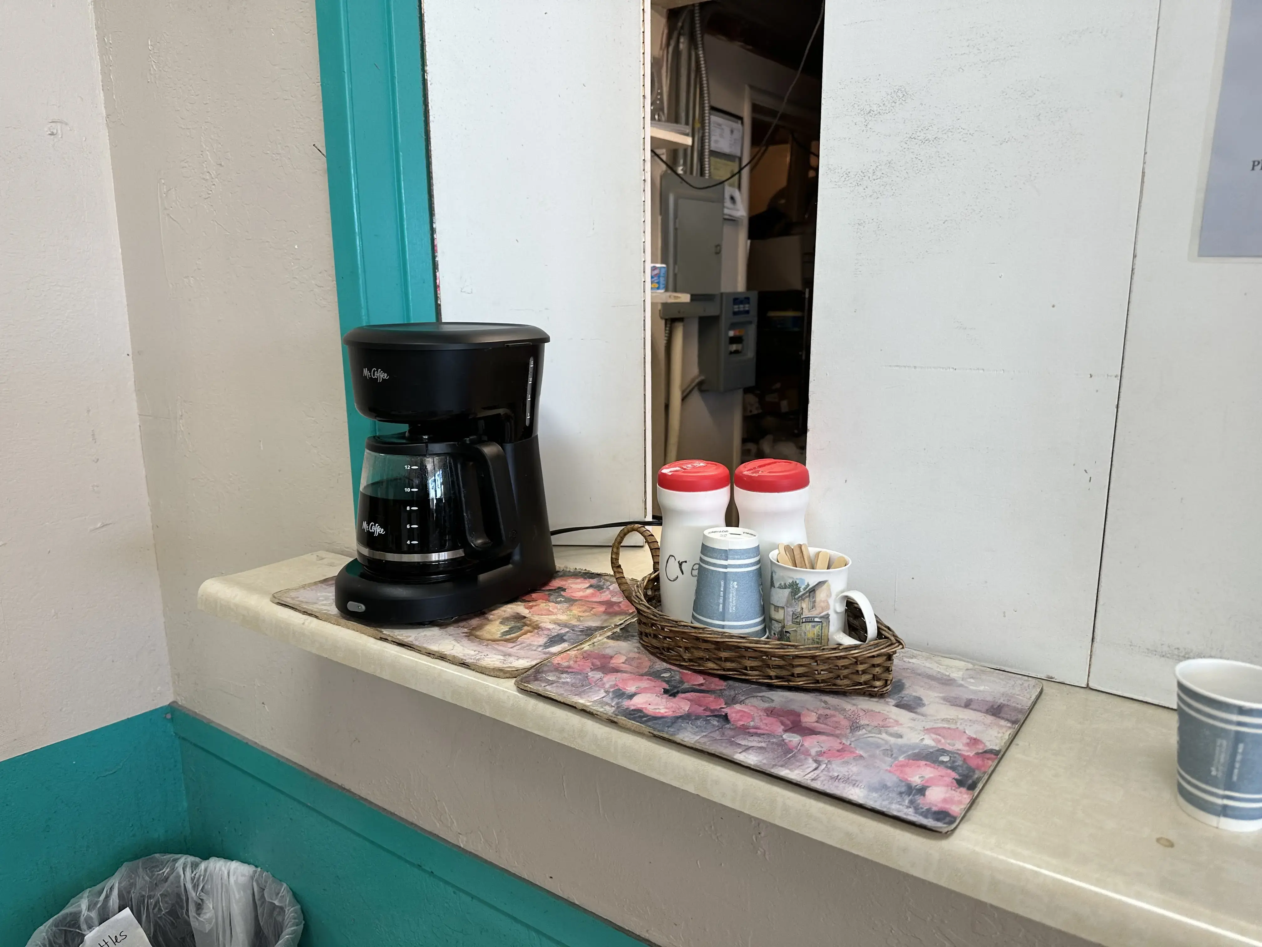 El Rancho Wash & Dry - Image 7