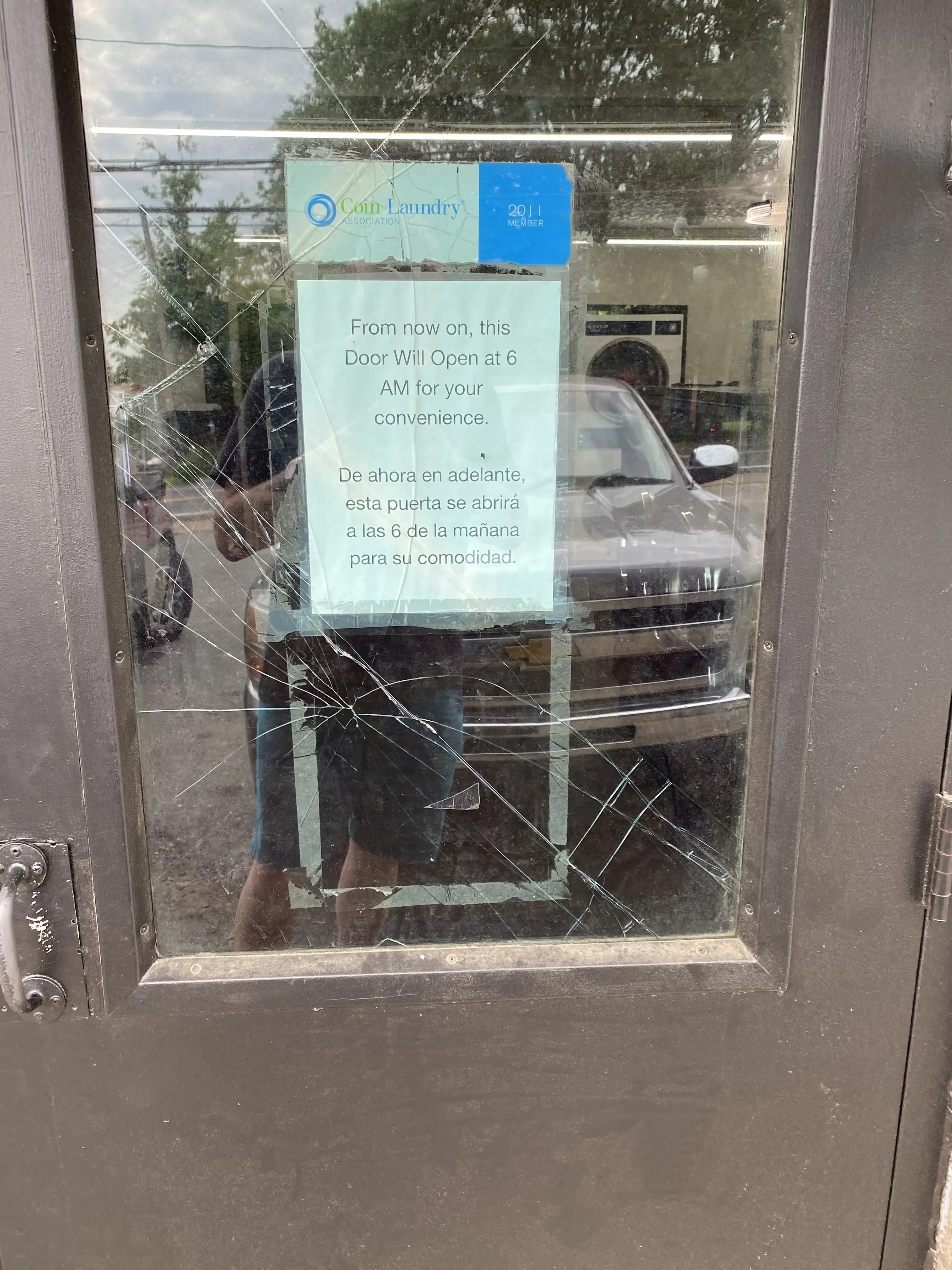 El Rio Laundry I - Image 6