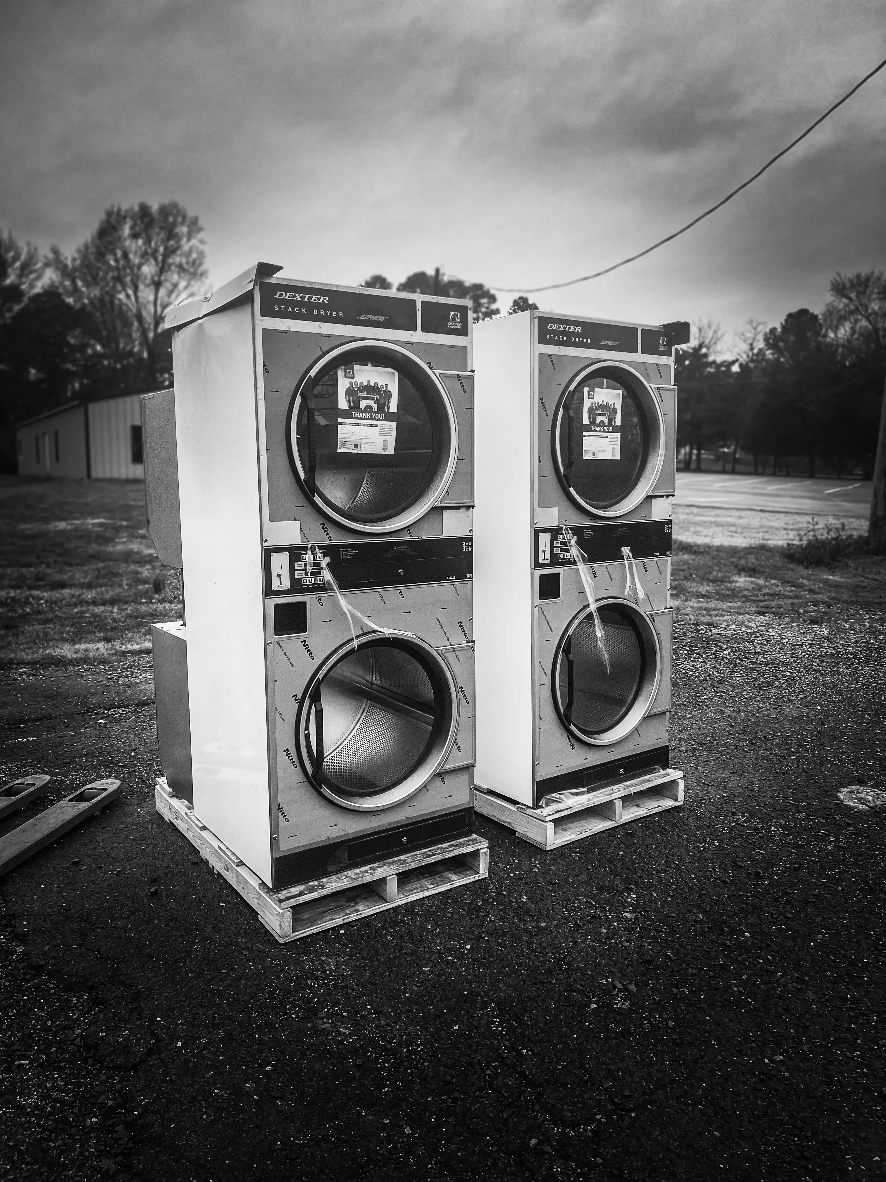 El Rio Laundry I thumbnail 4