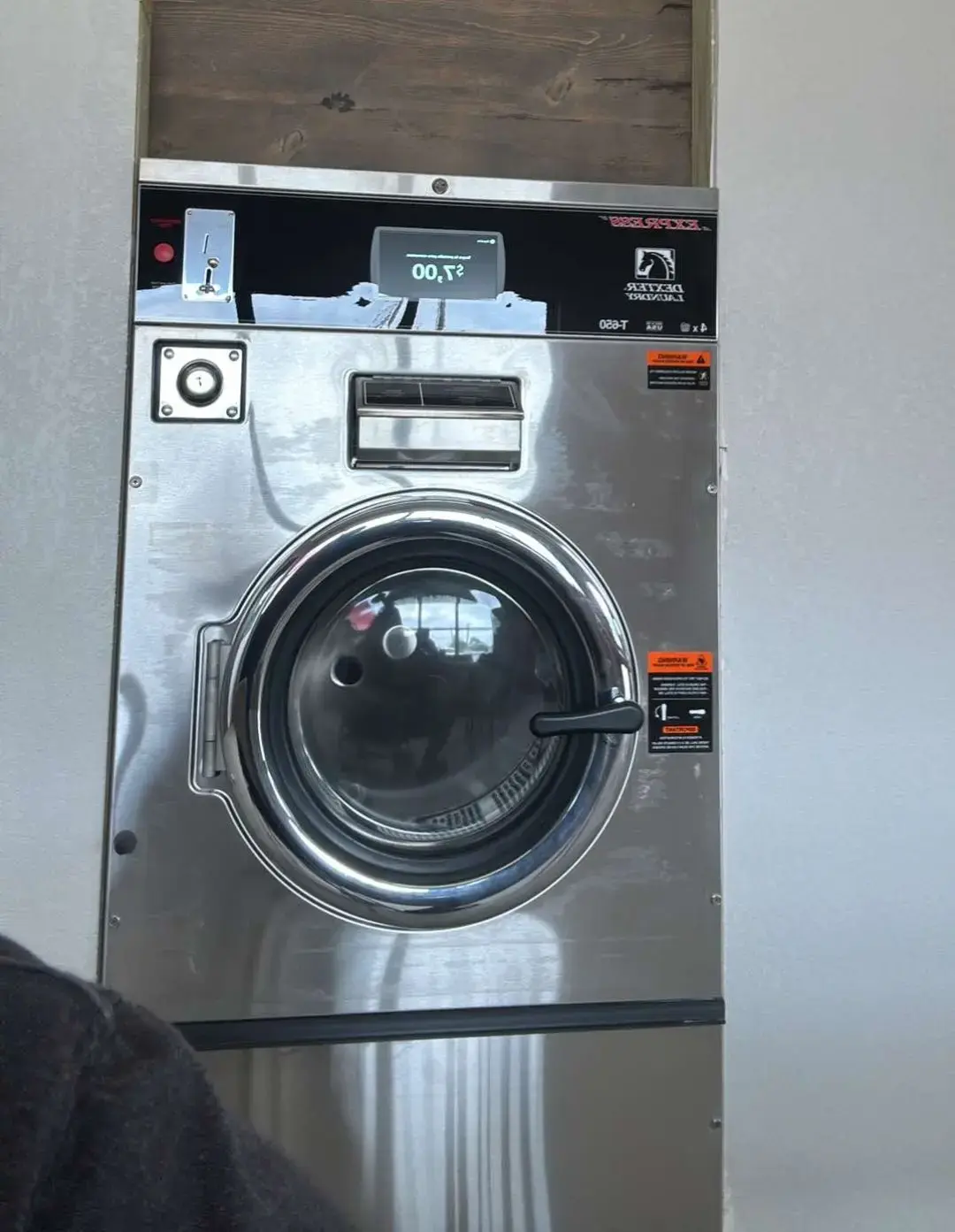 El Rio Laundry II thumbnail 3