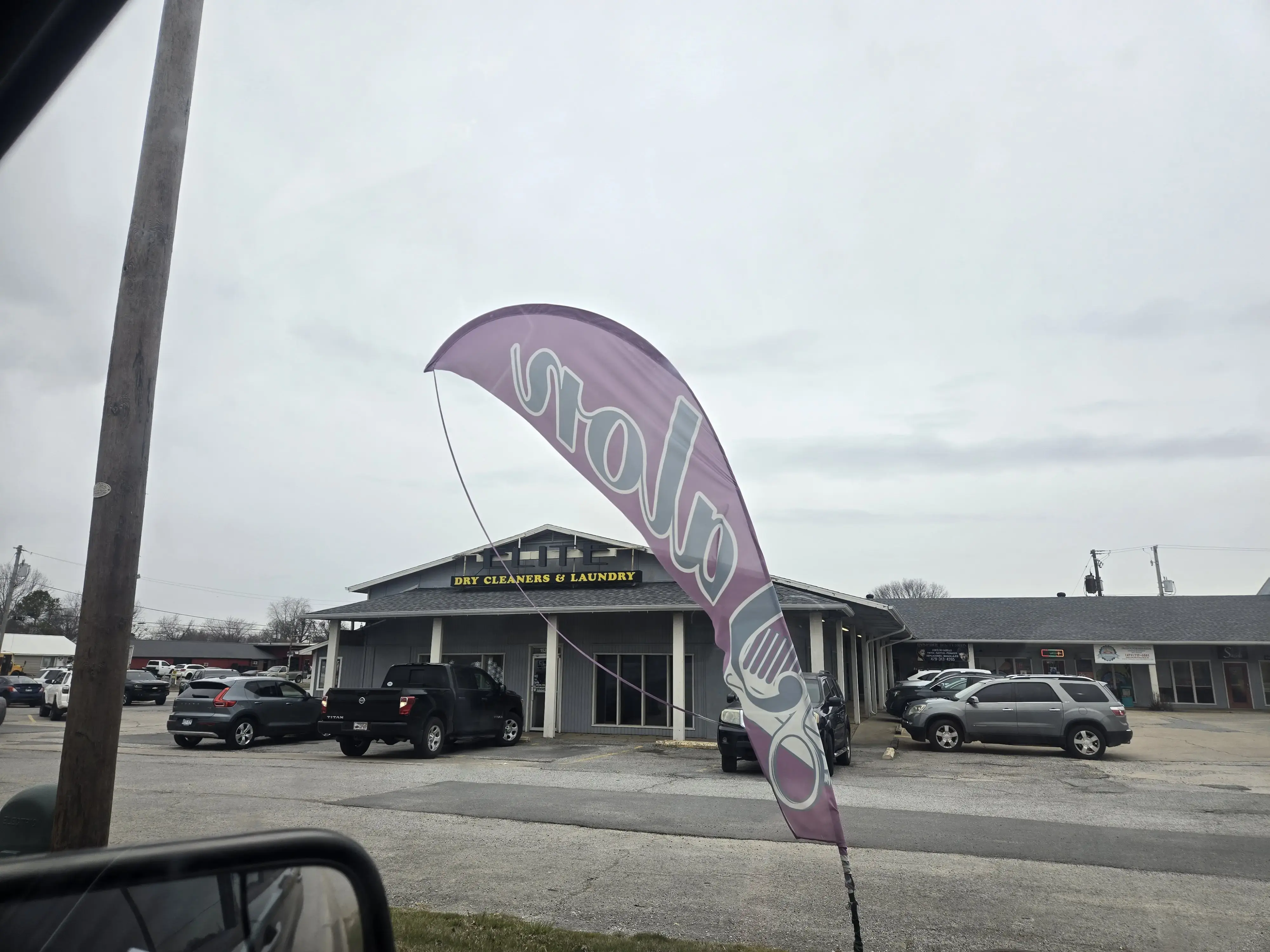 Elite Cleaners - Image 2