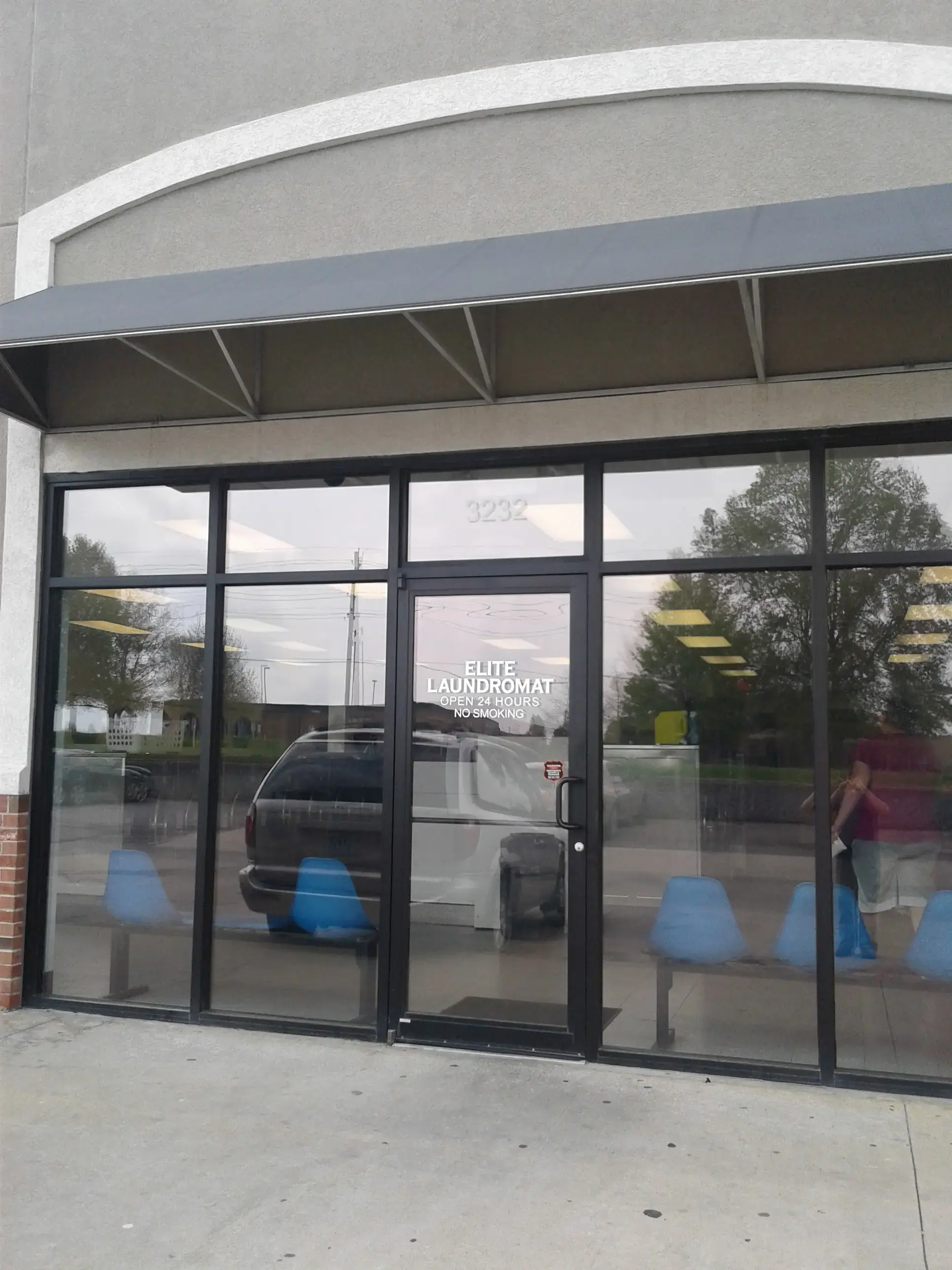 Elite Dry Cleaners & Laundromat LLC location