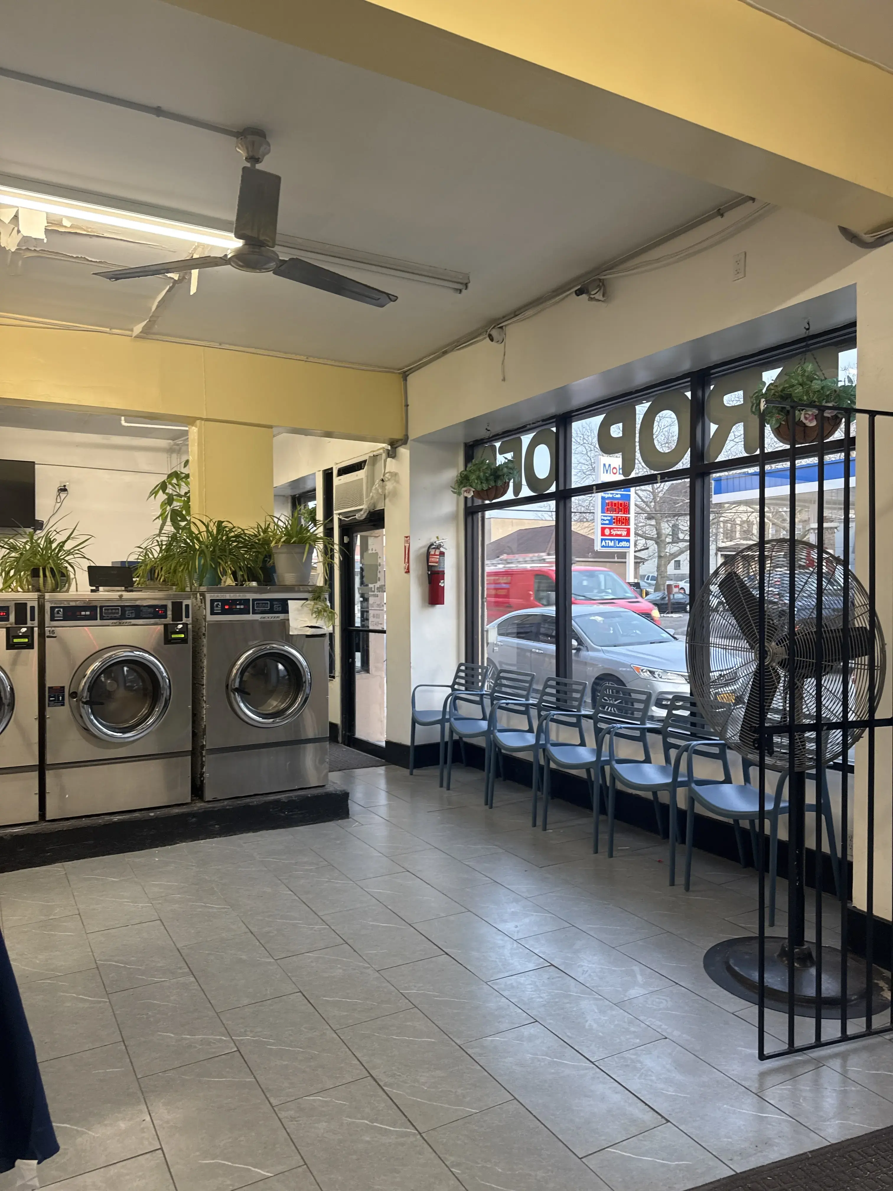 Elite Laundry Services thumbnail 3