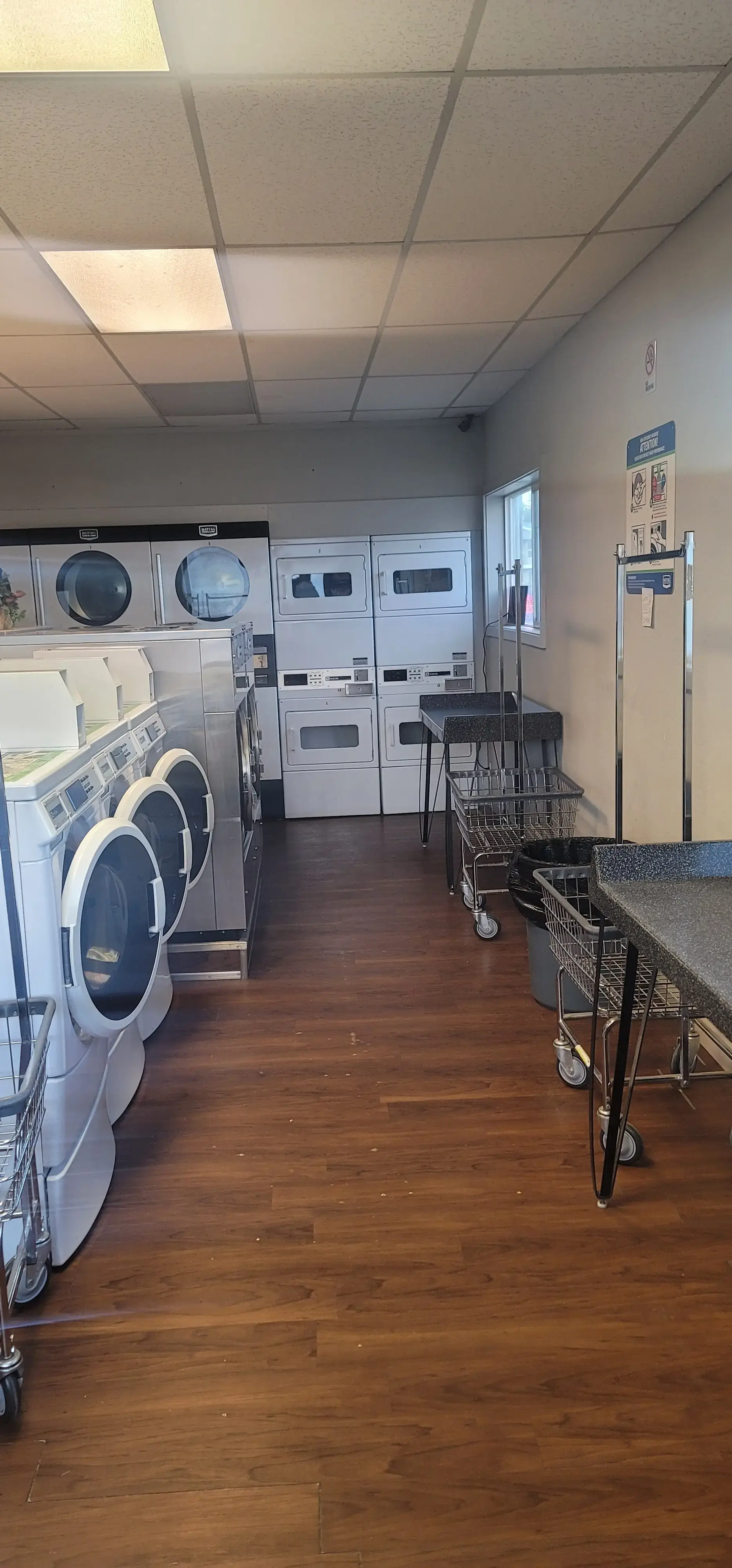 Elk Creek Car Wash & Laundromat; Bear's Pet Wash; Auto Detailing of Kemmerer - Image 3