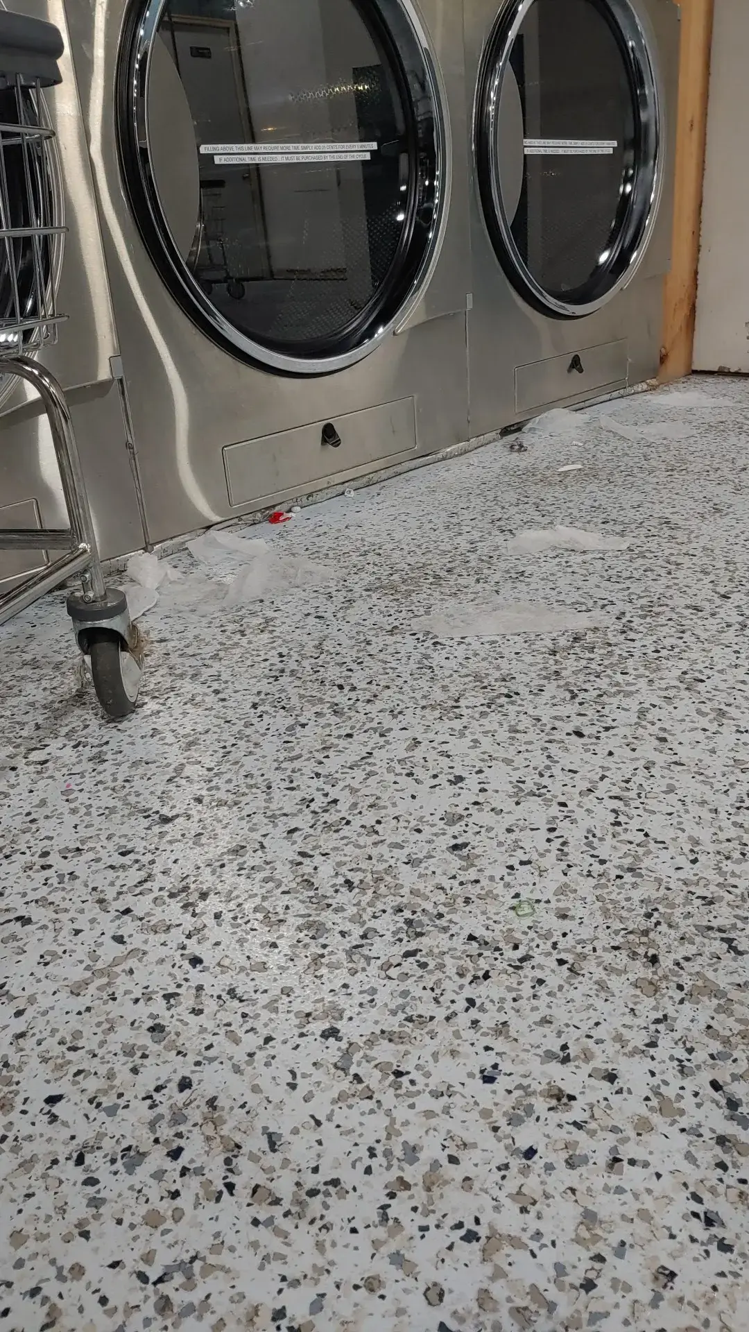 Elkhorn Express Laundromat - Image 14