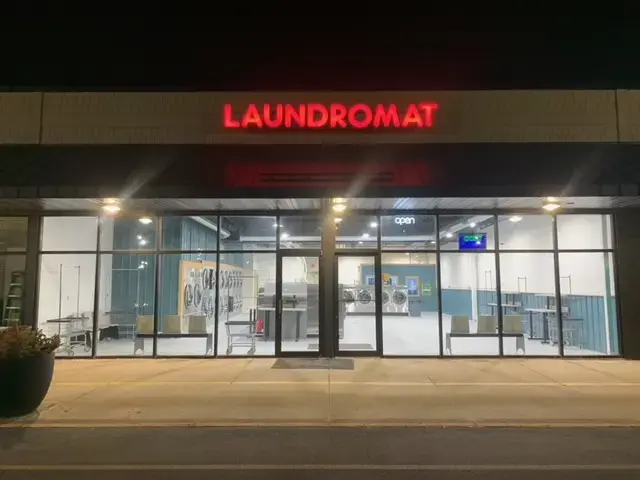 Elkhorn Express Laundromat thumbnail 3