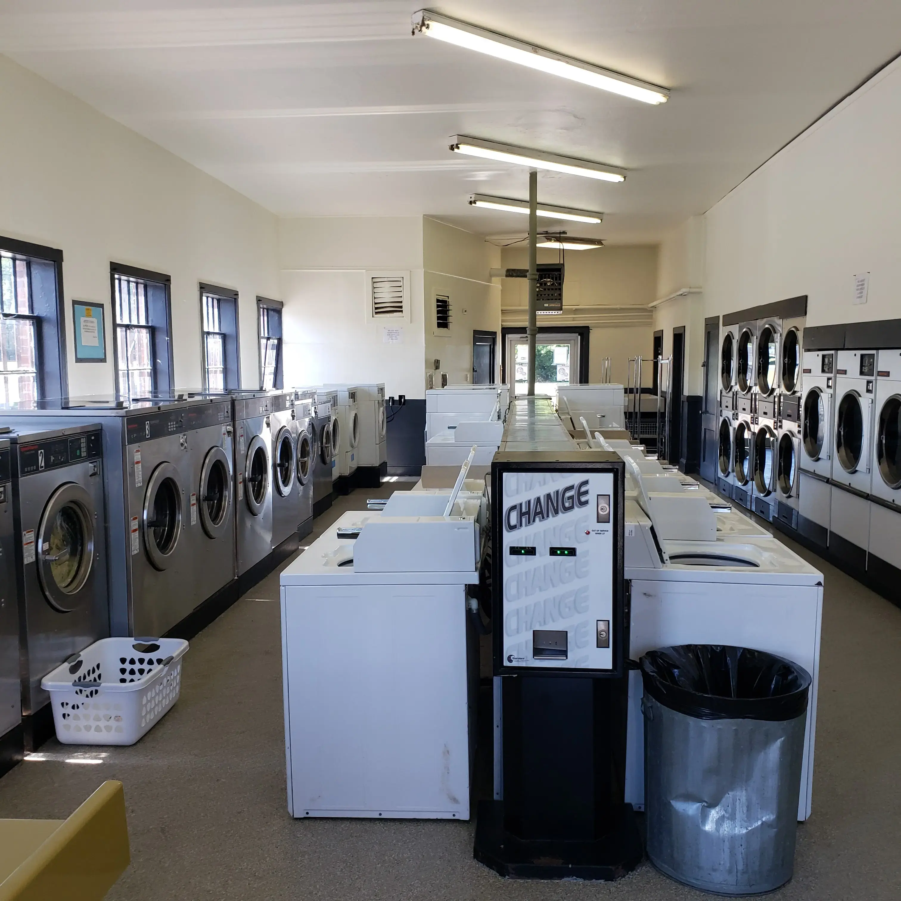 Elkton Laundromat thumbnail 1
