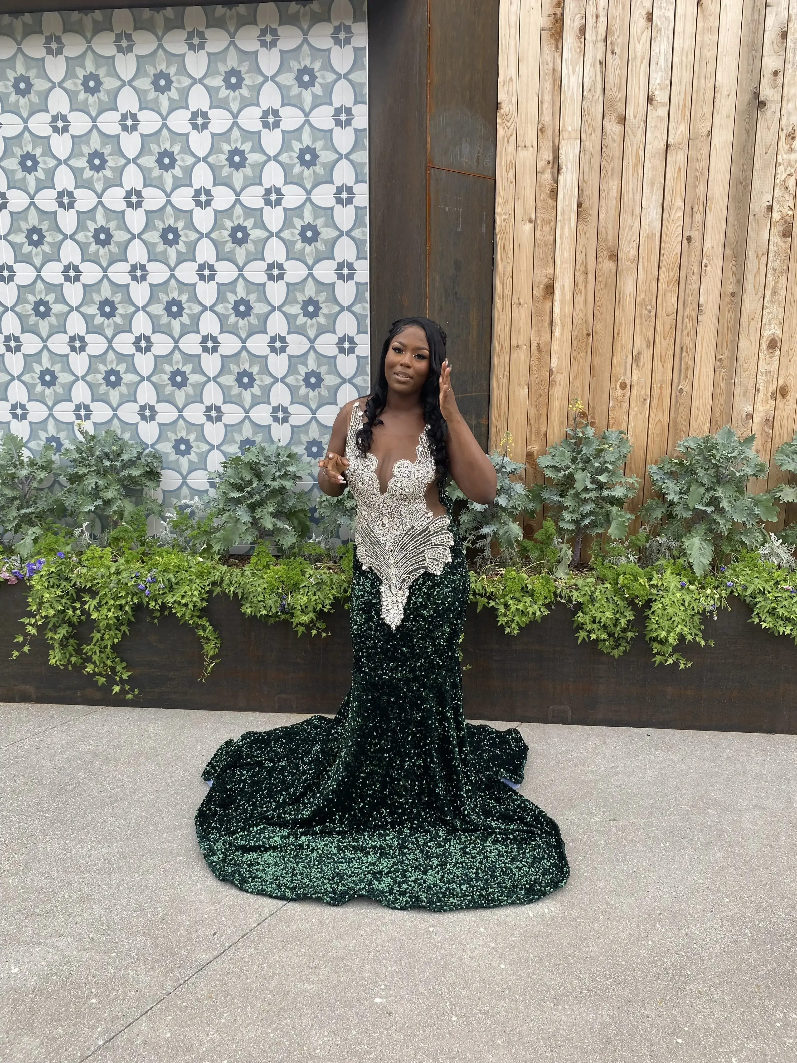 Ellen's Dry Cleaners & Alterations - Image 9