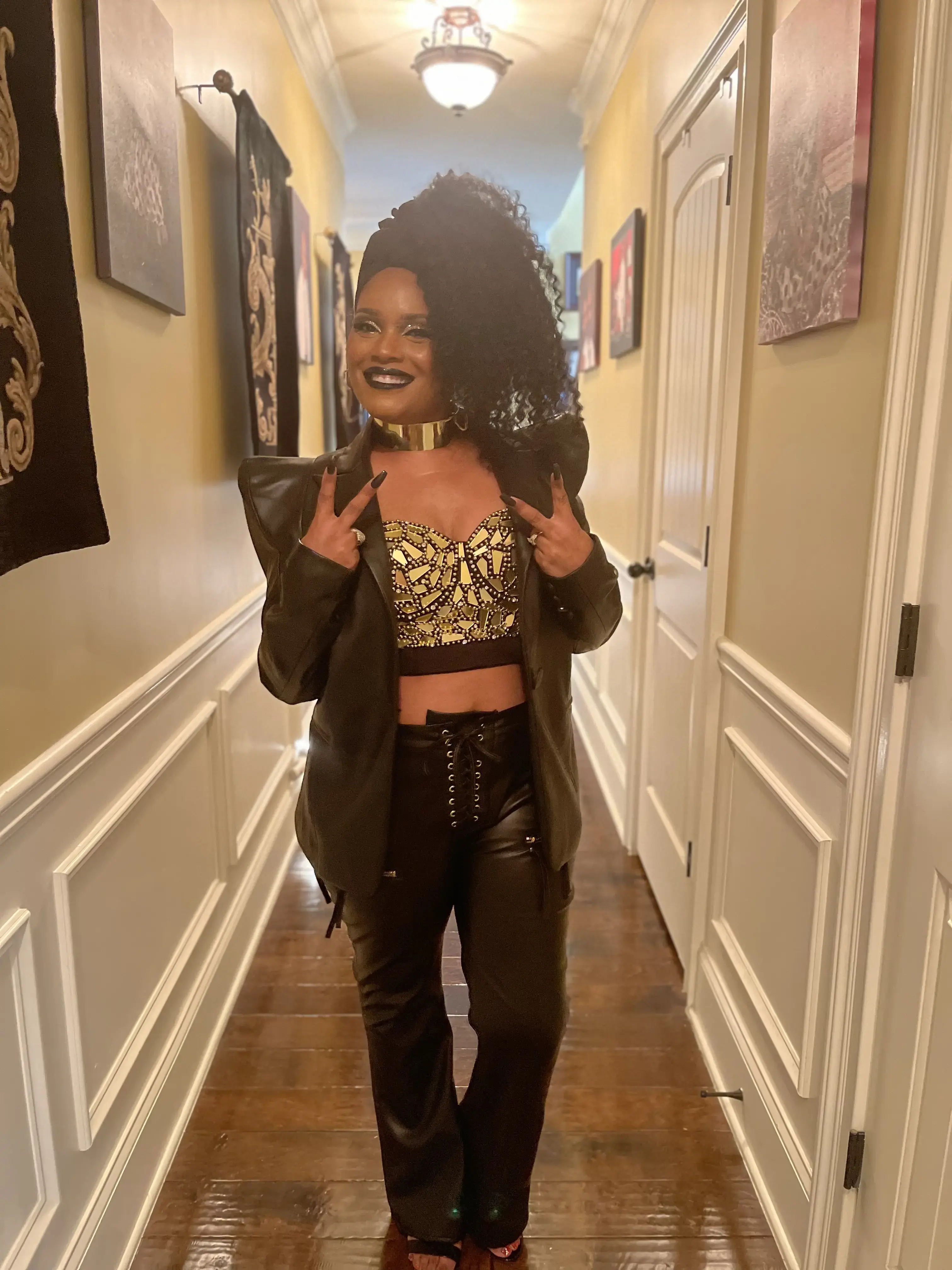 Ellen's Dry Cleaners & Alterations thumbnail 15