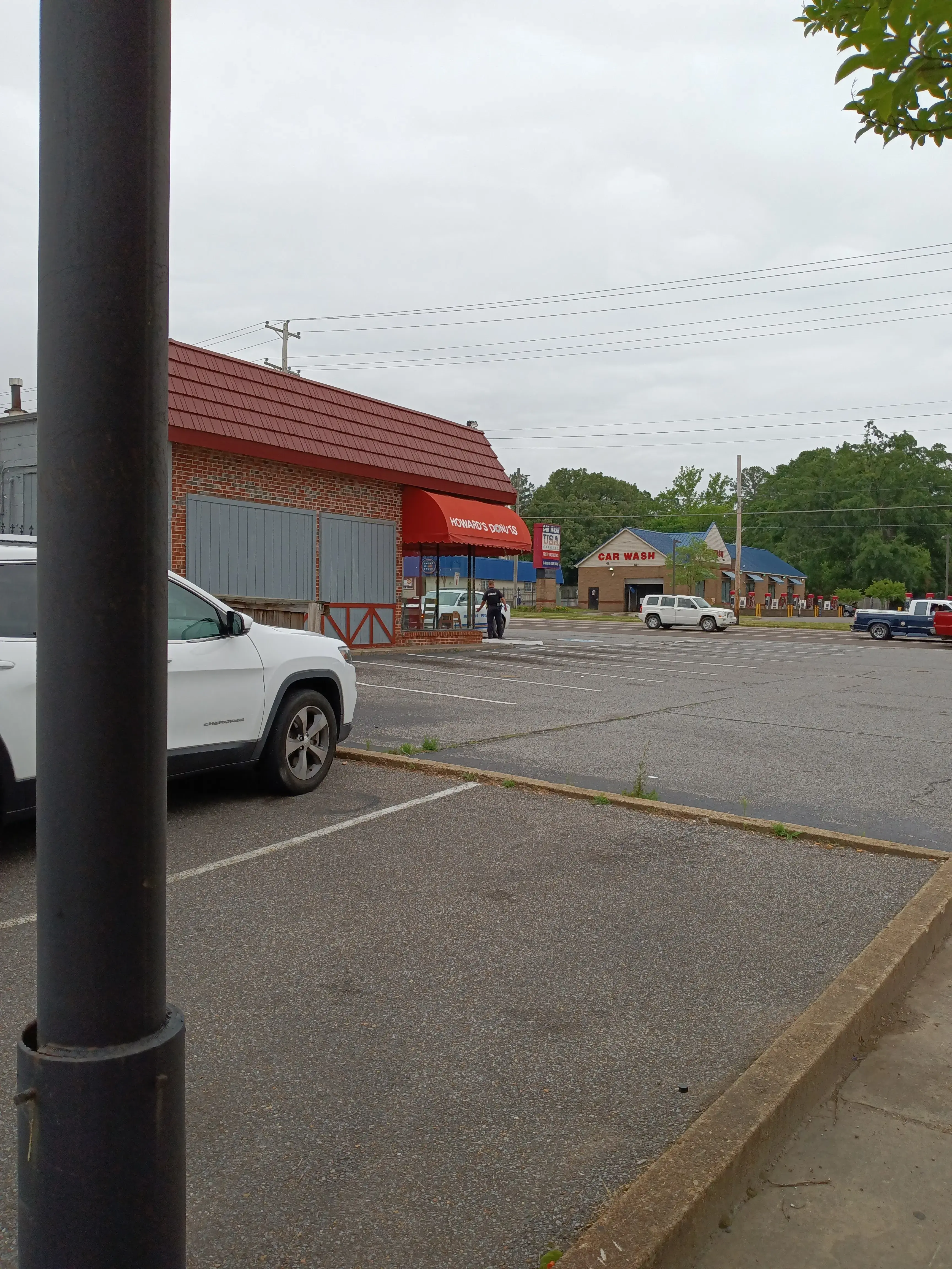 Ellie's Laundry - Image 19