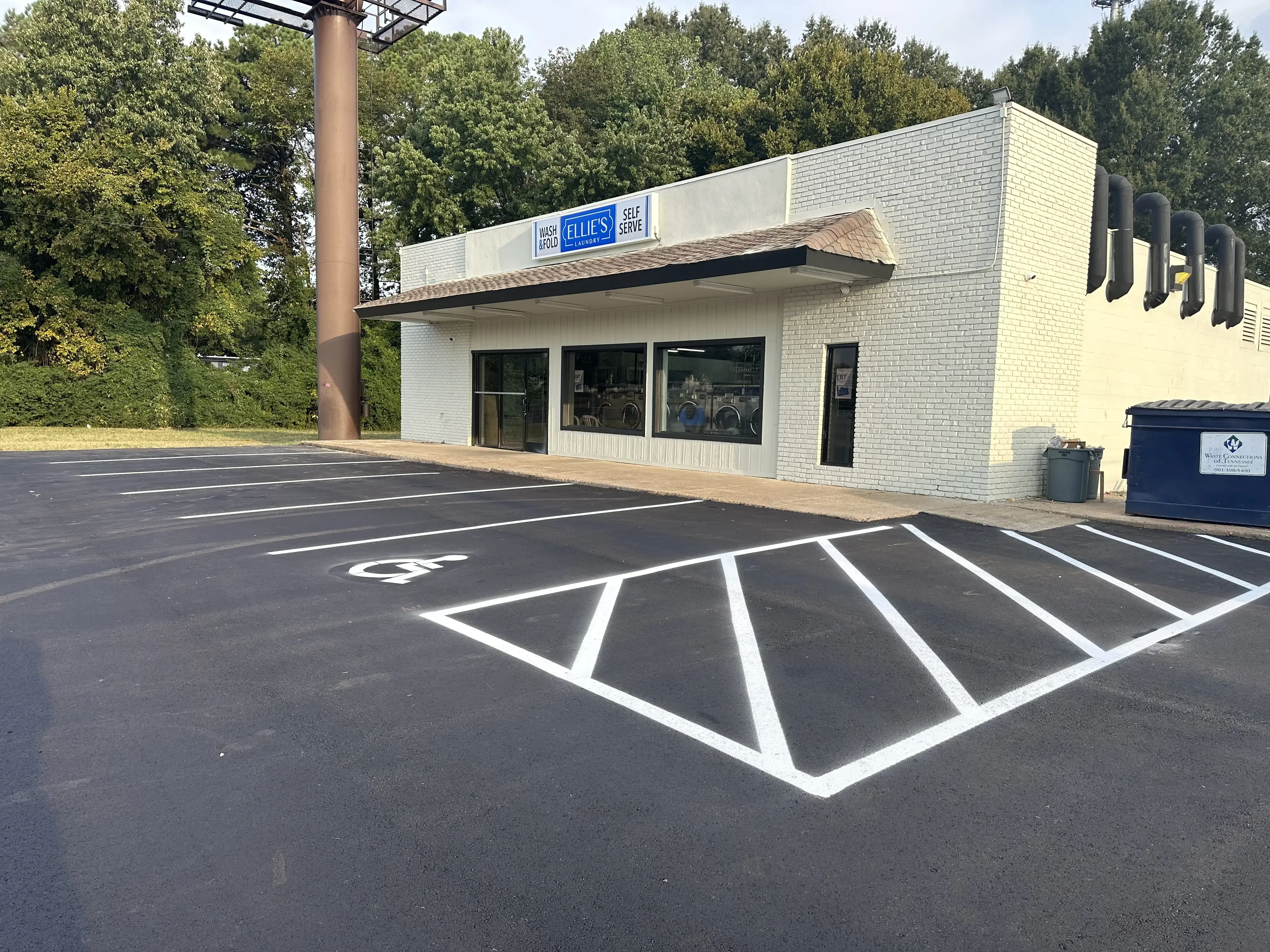 Ellie’s Laundry - Image 13