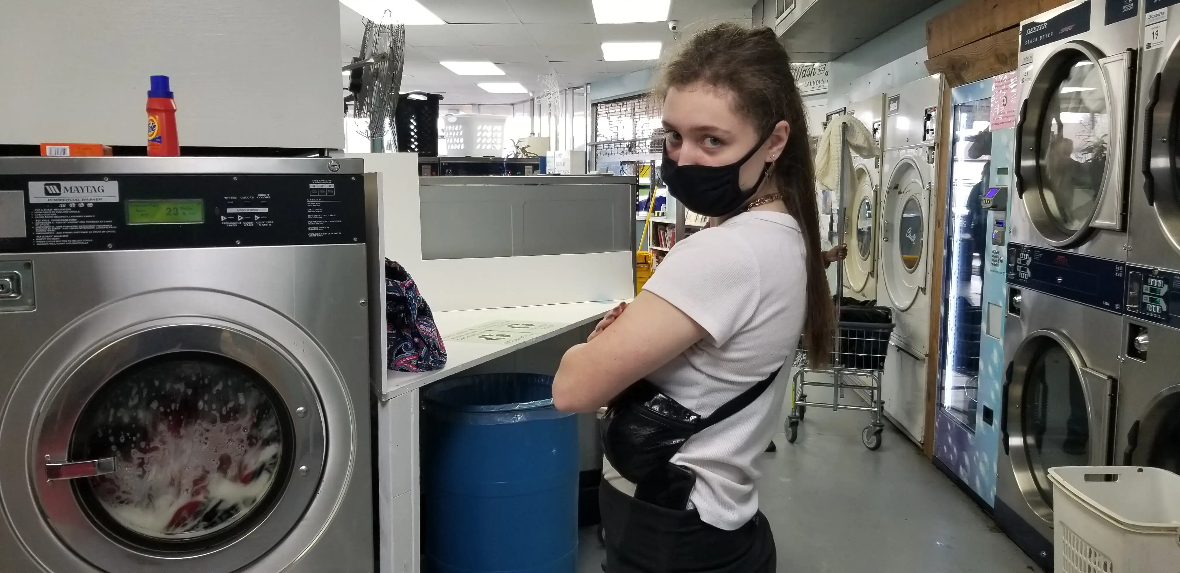 Ellie's Laundry thumbnail 7