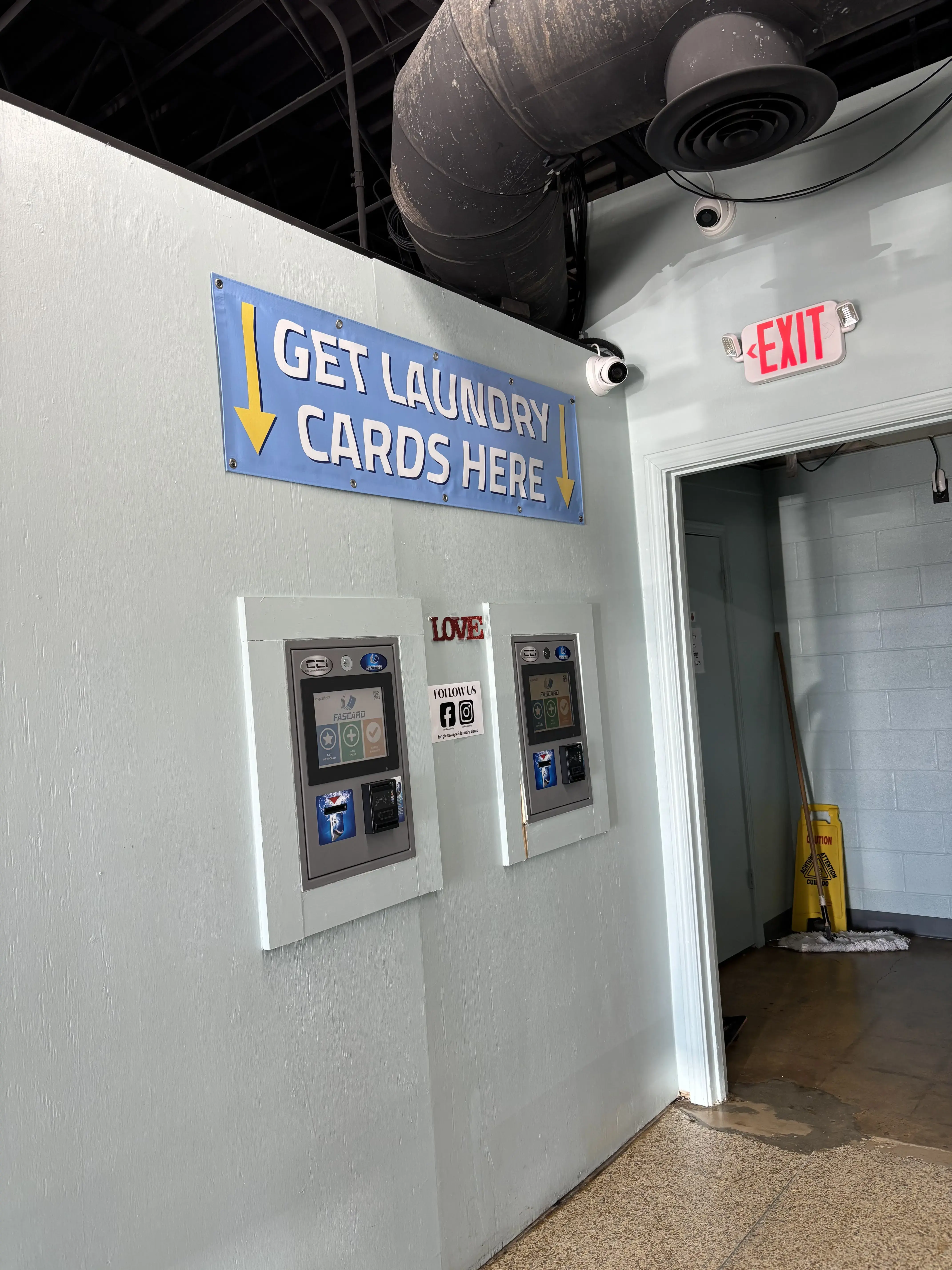 Ellie’s Laundry - Image 16