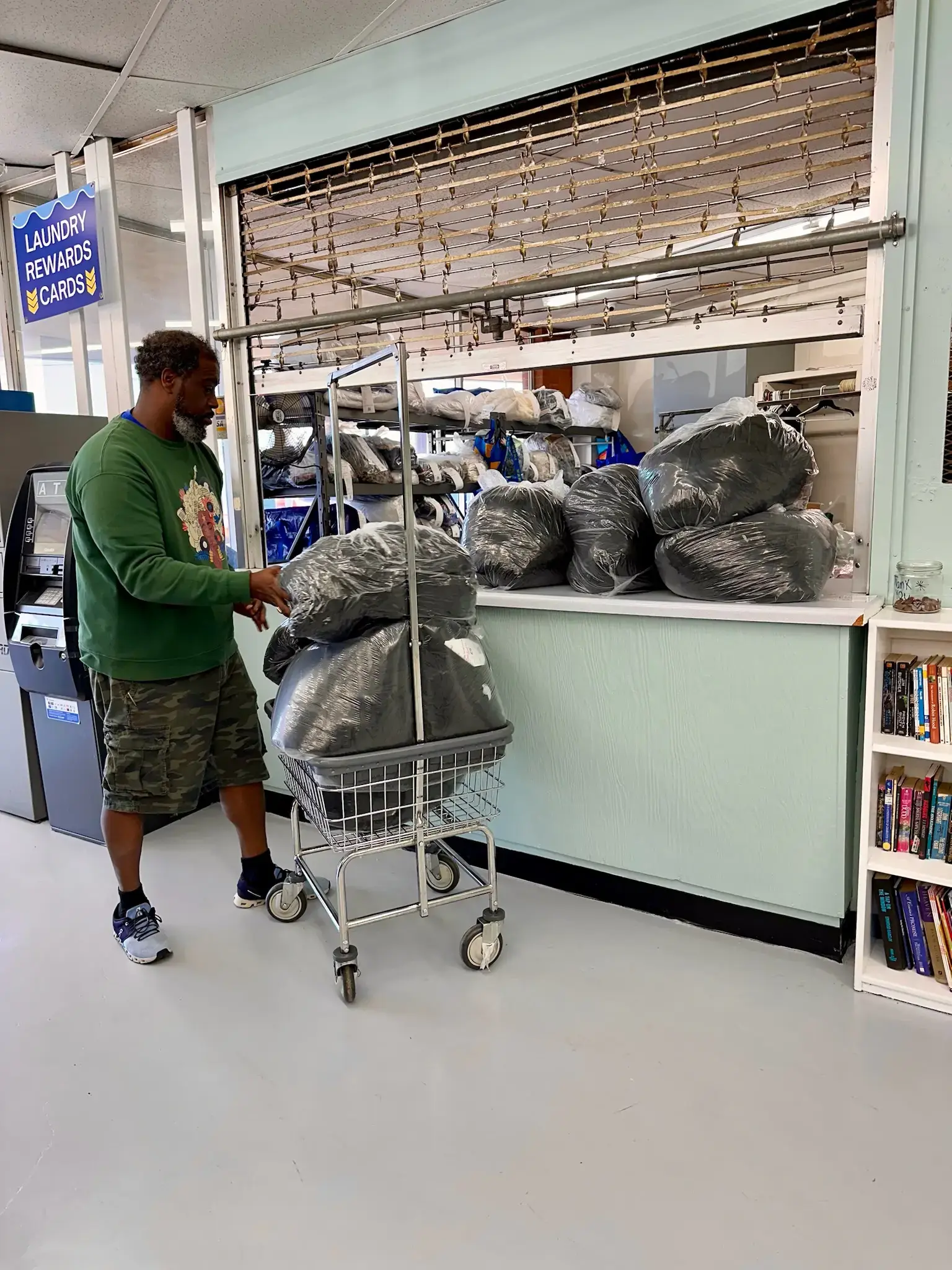 Ellie's Laundry - Image 6