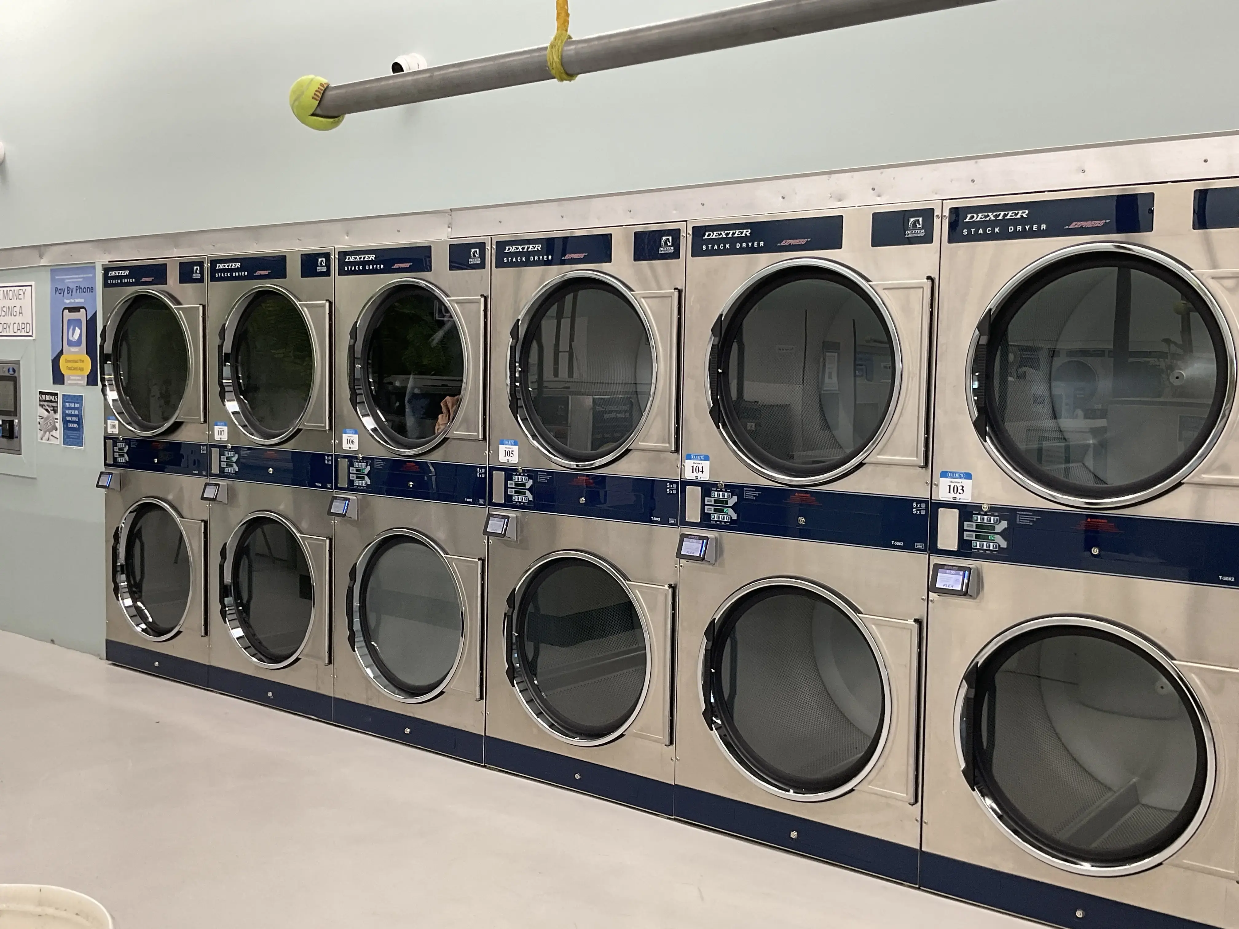 Ellie’s Laundry - Image 4