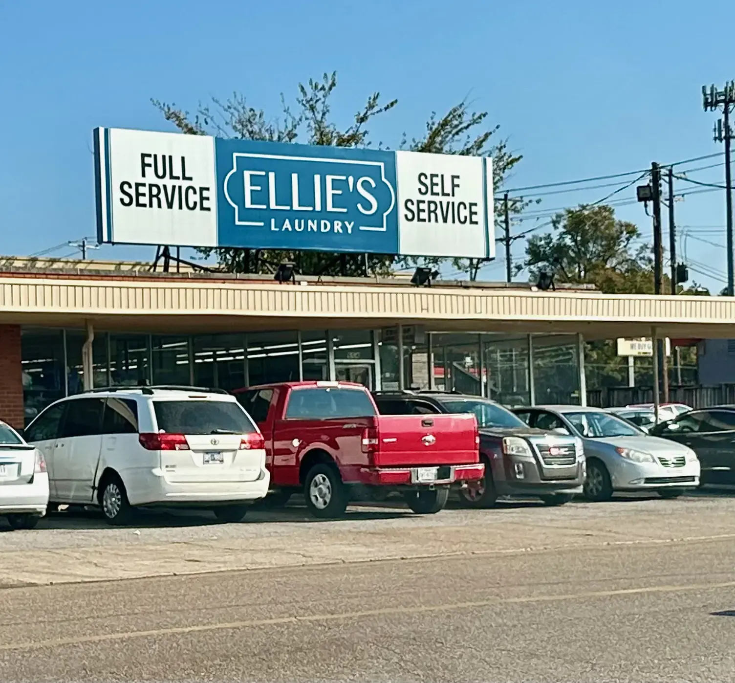 Ellie's Laundry thumbnail 1