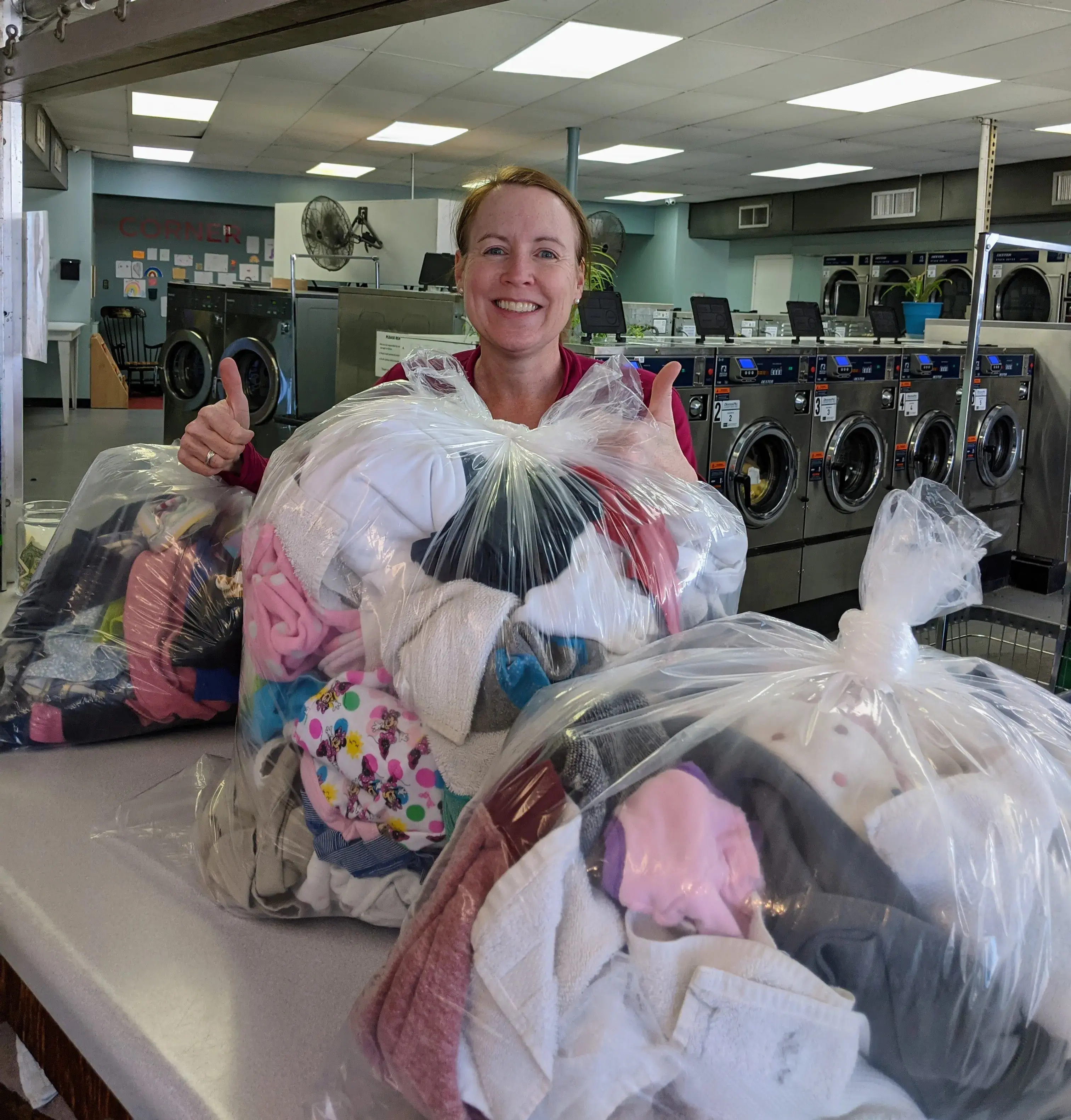 Ellie's Laundry thumbnail 18