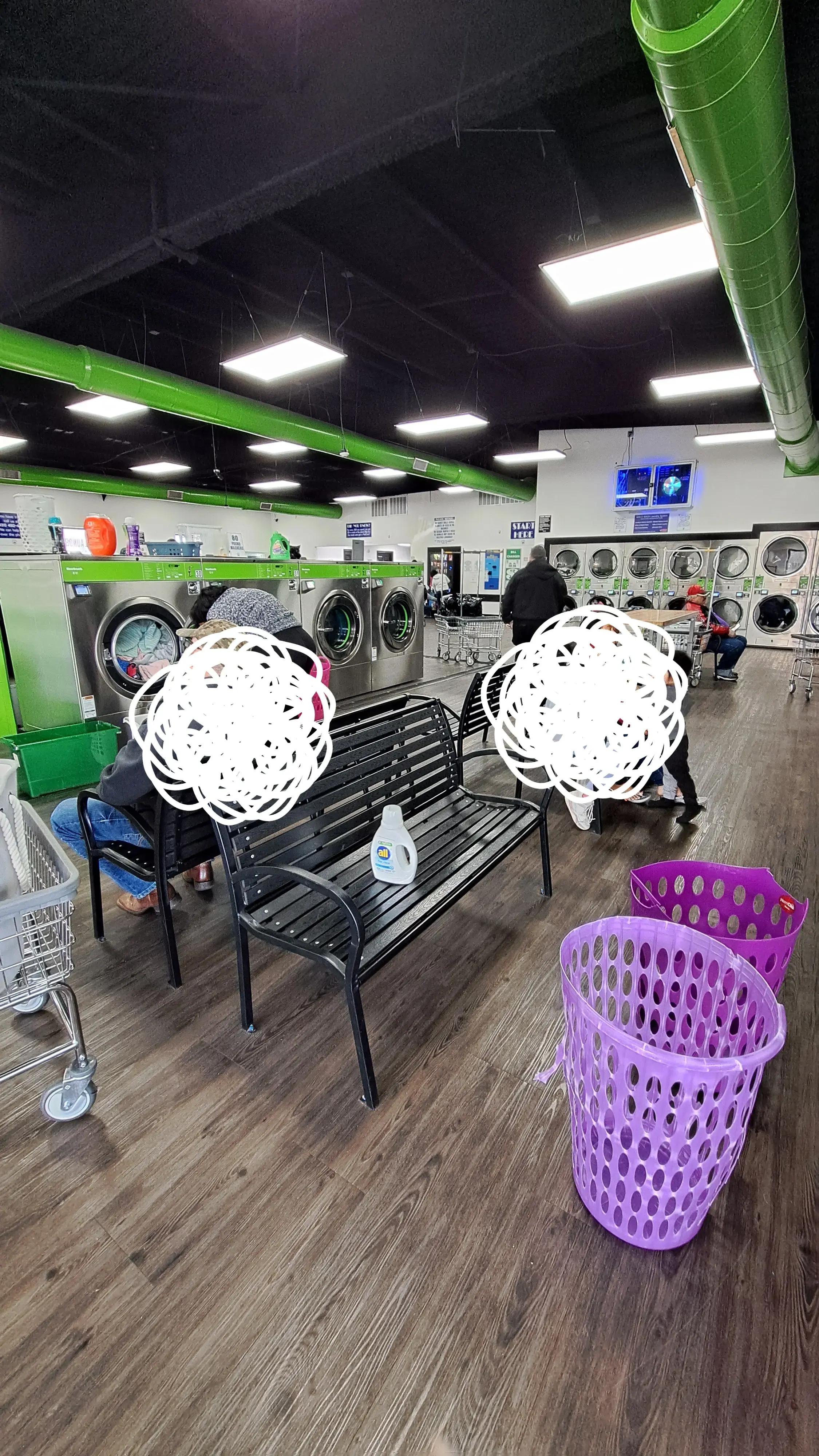 Ellie's Laundry thumbnail 4
