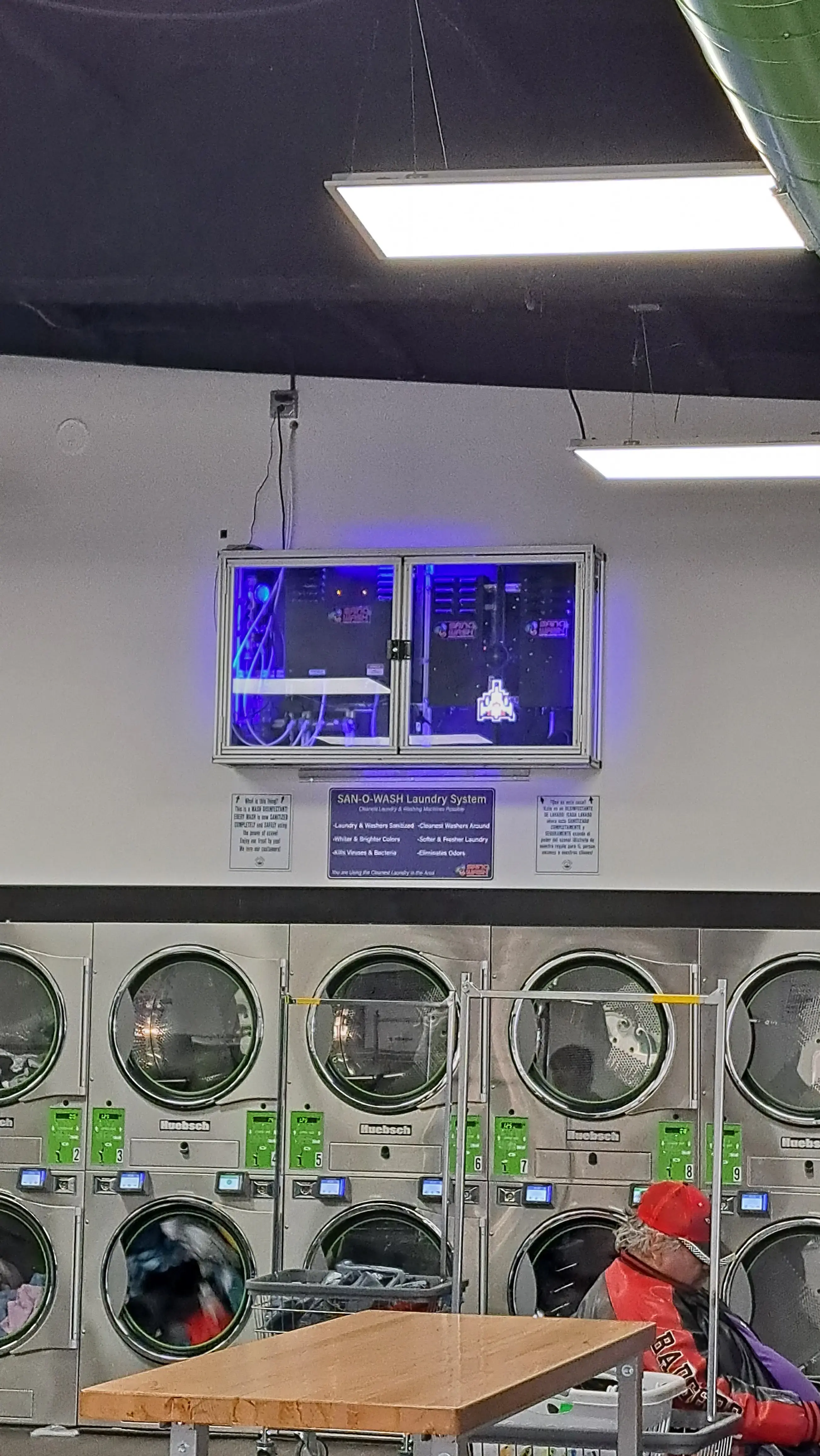 Ellie's Laundry thumbnail 8