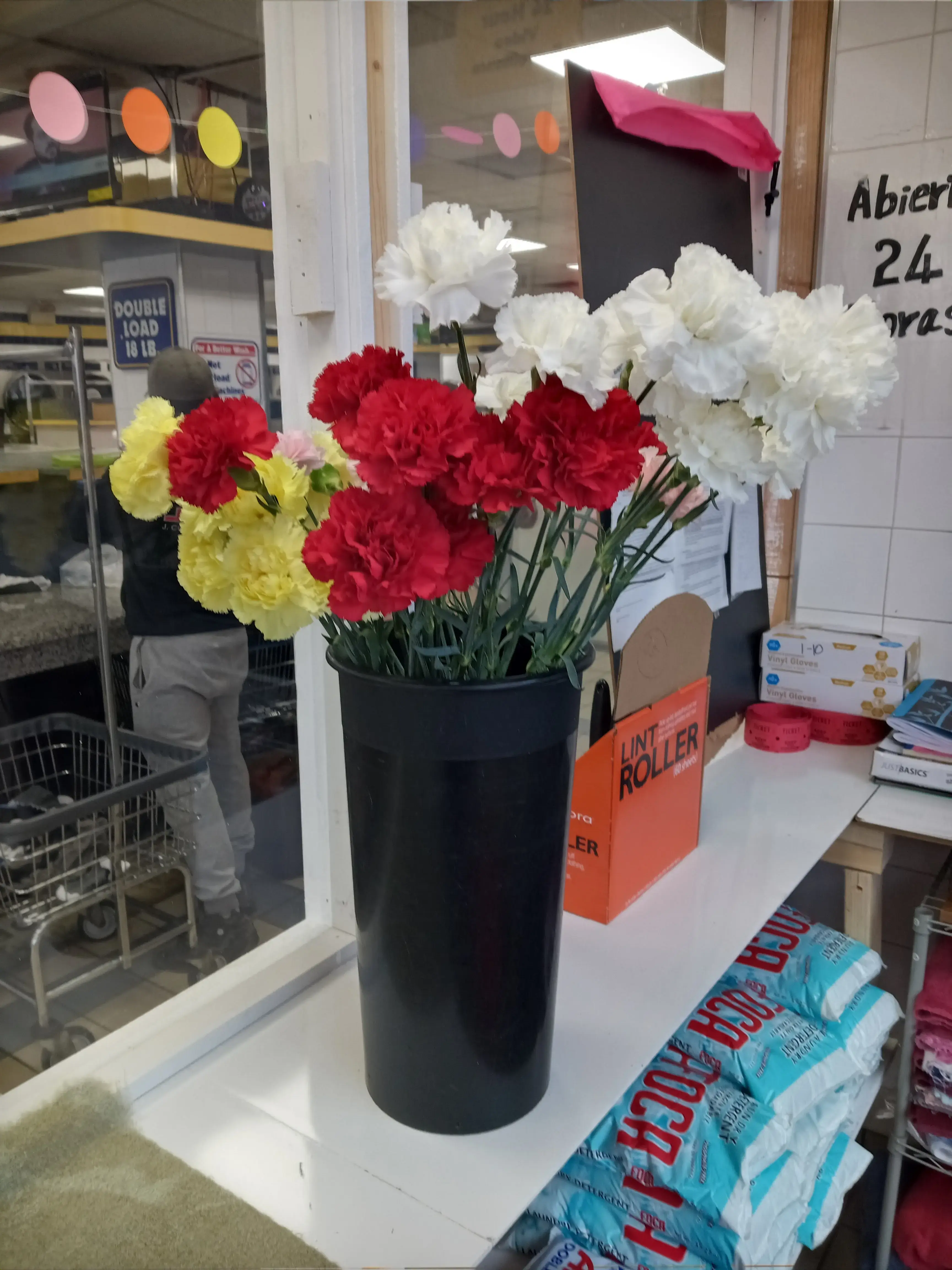 Ellie's Spin n' Wash & Laundry Service - Image 7