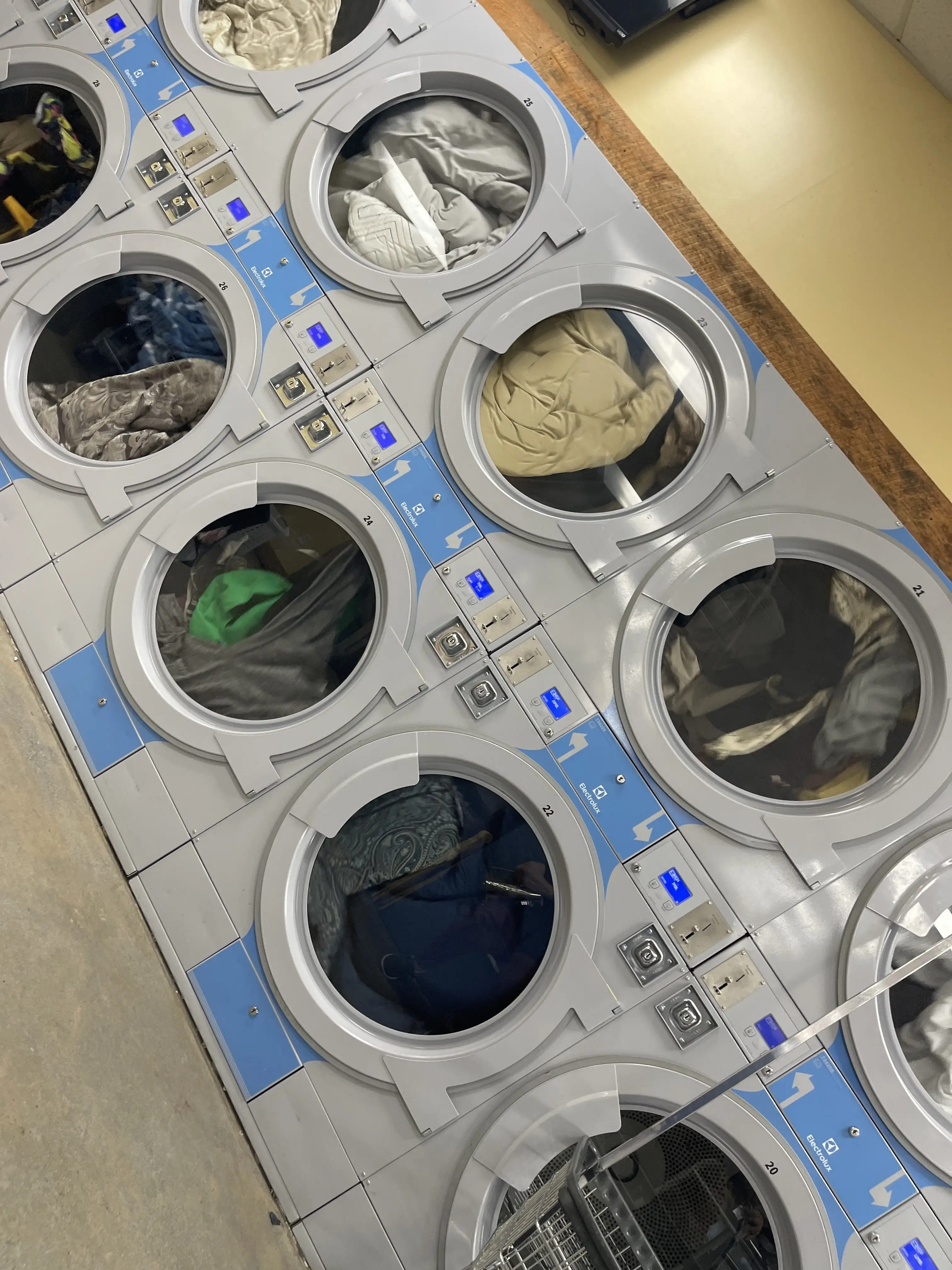 Elm Street Laundry - Image 5