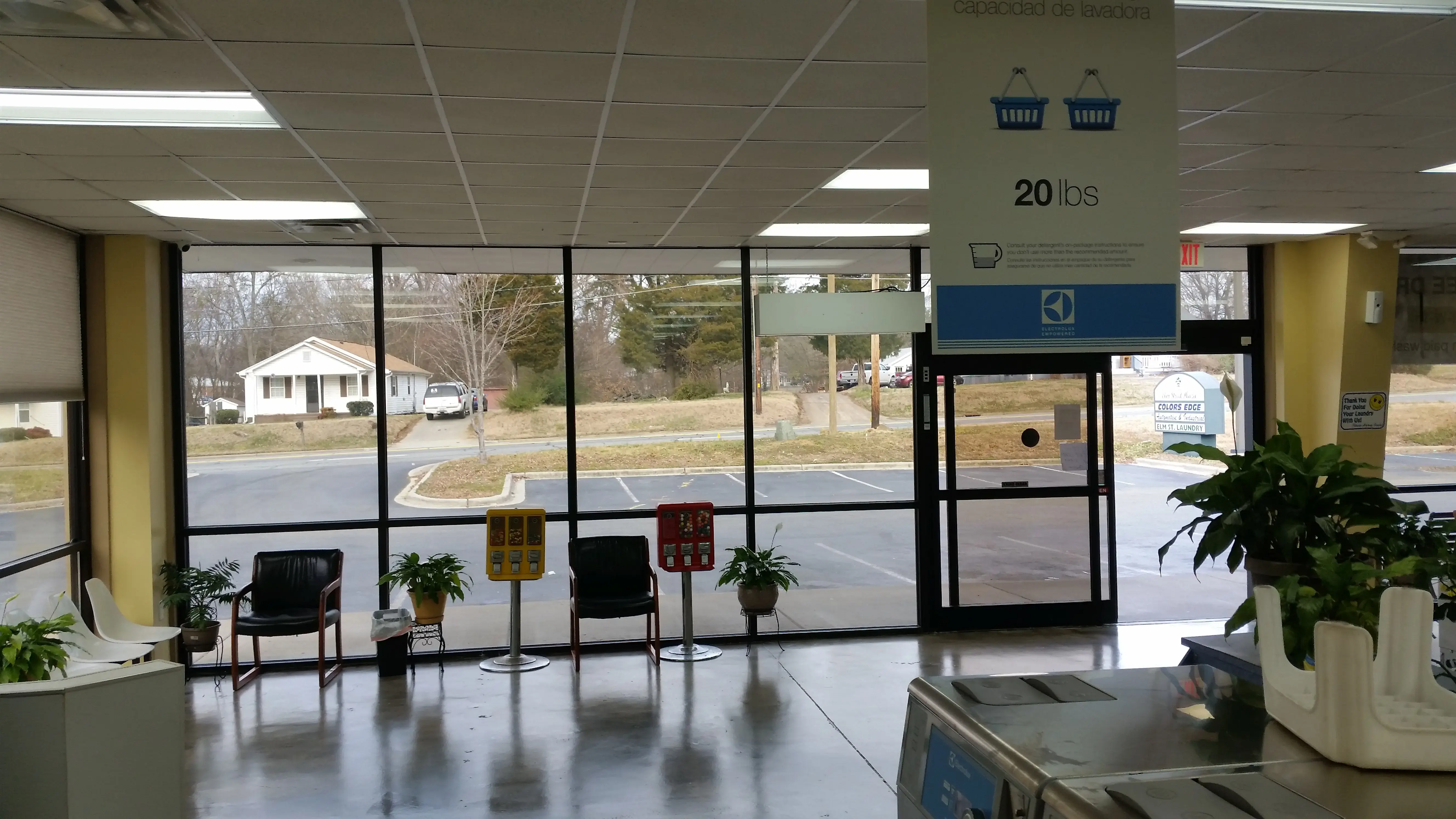 Elm Street Laundry - Image 6