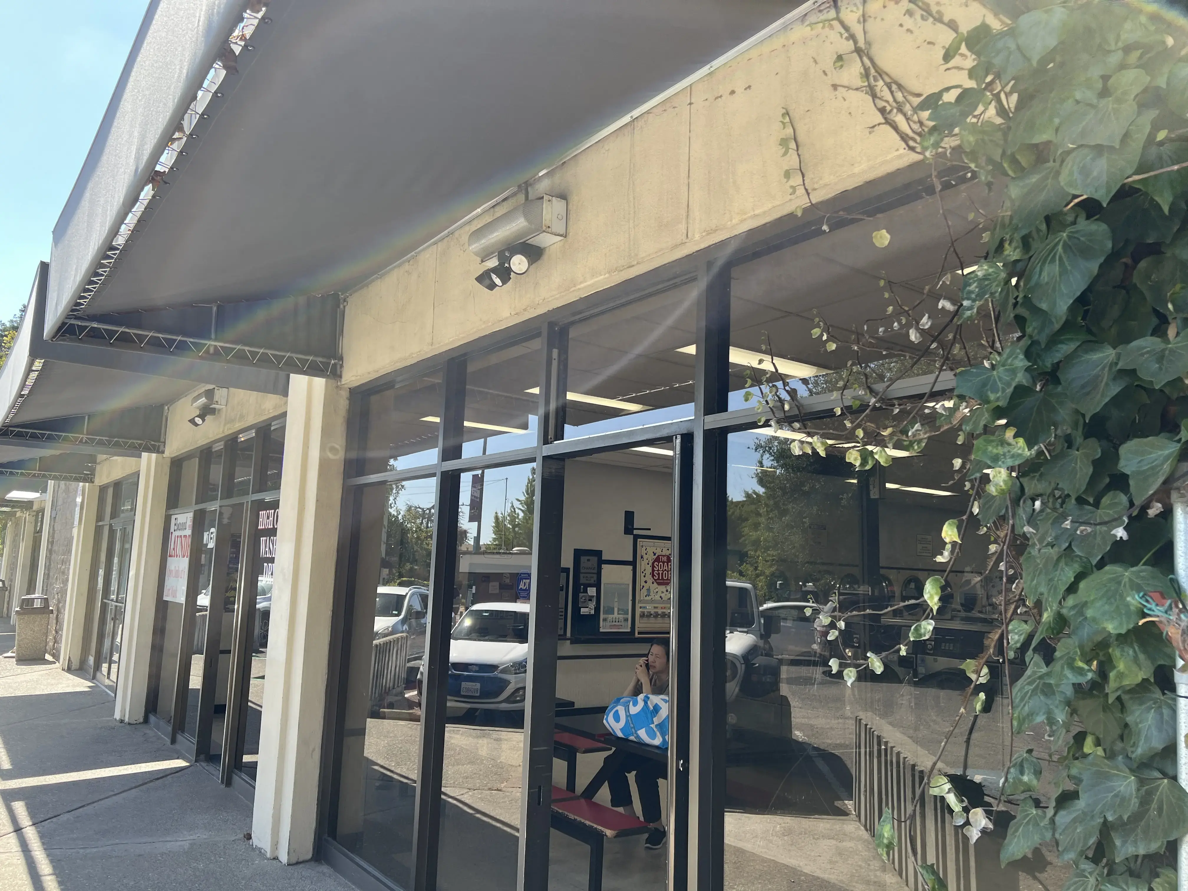 Elmwood Laundry - Image 12