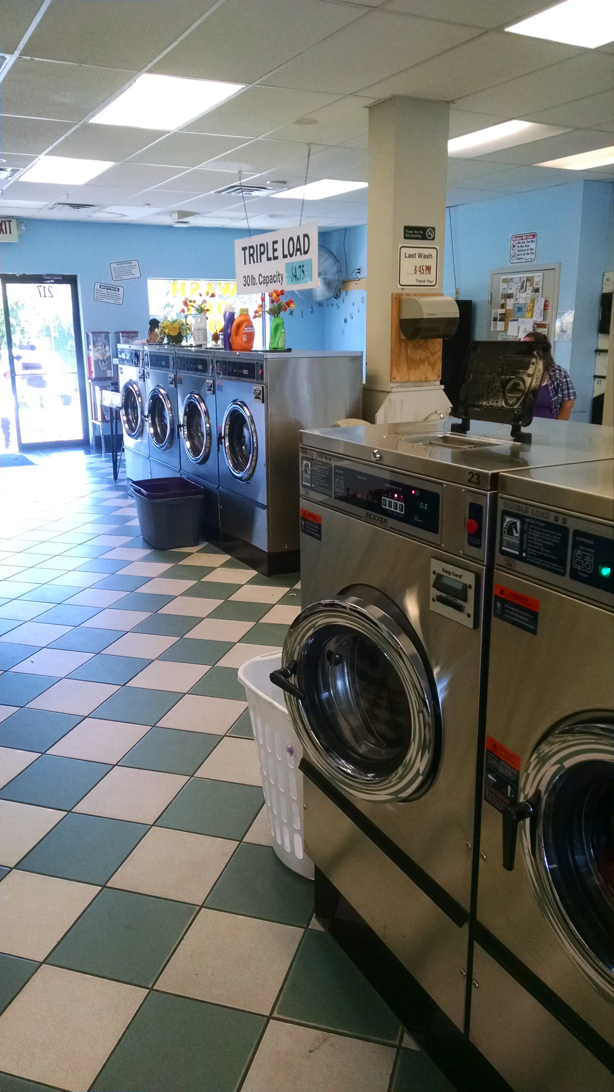 Embassy Laundromat - "Cleanest Laundromat in Town" thumbnail 17
