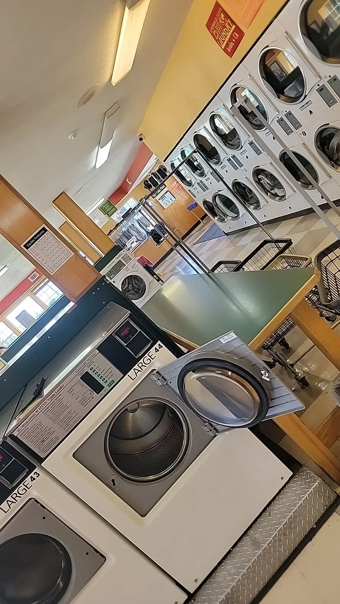 Emerald City Laundry Co - Image 9