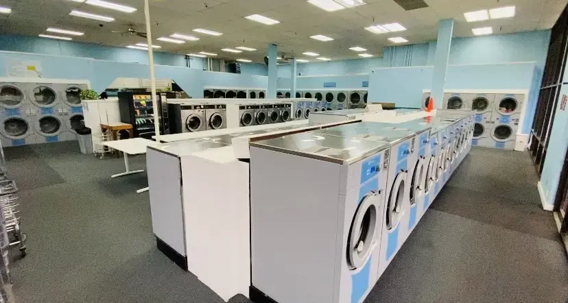 Emerald city laundry LLC - Image 1